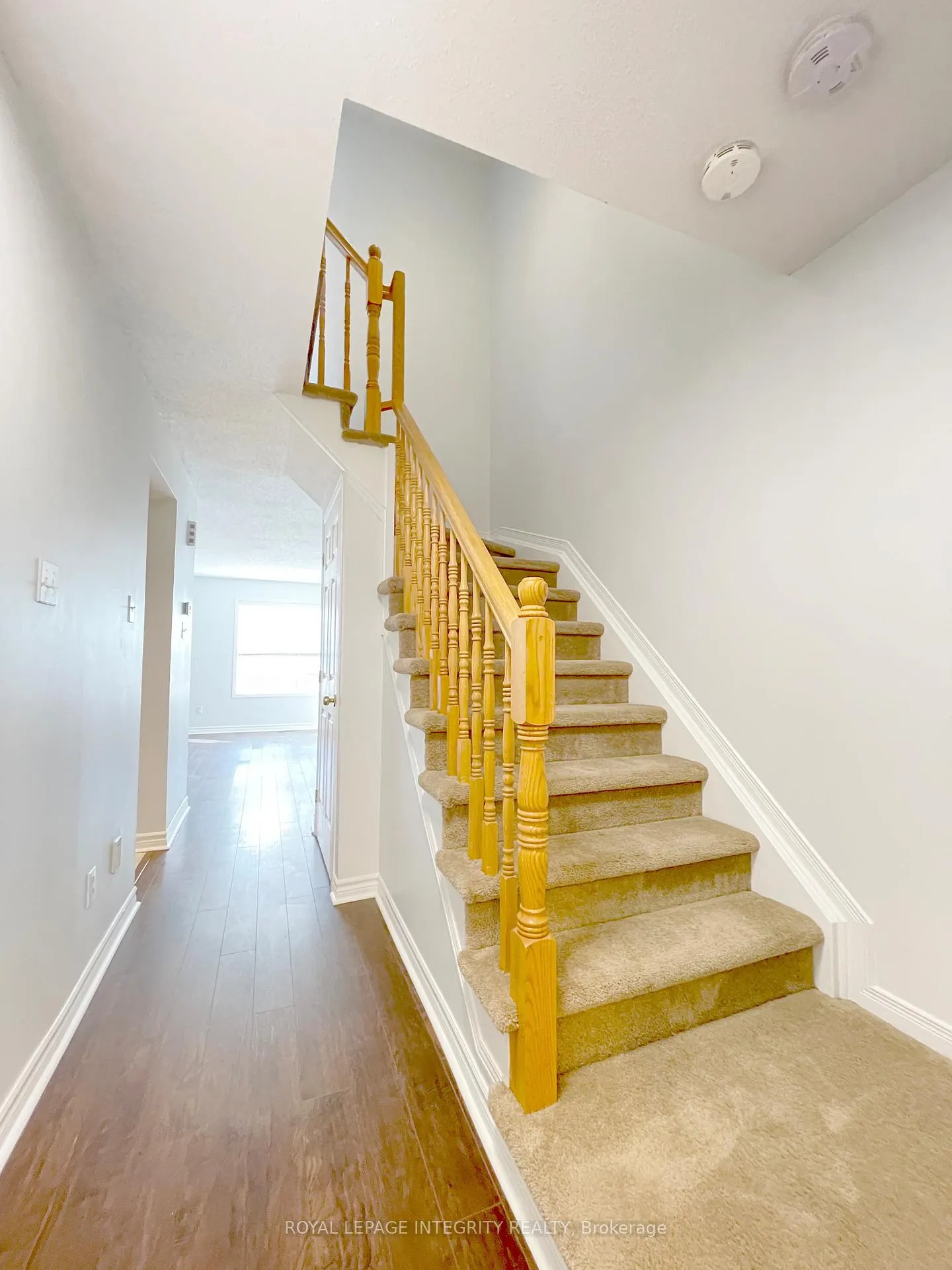 Photo 4 of 27 Santa Cruz Private, Ottawa, Riverview Park — HOMEH