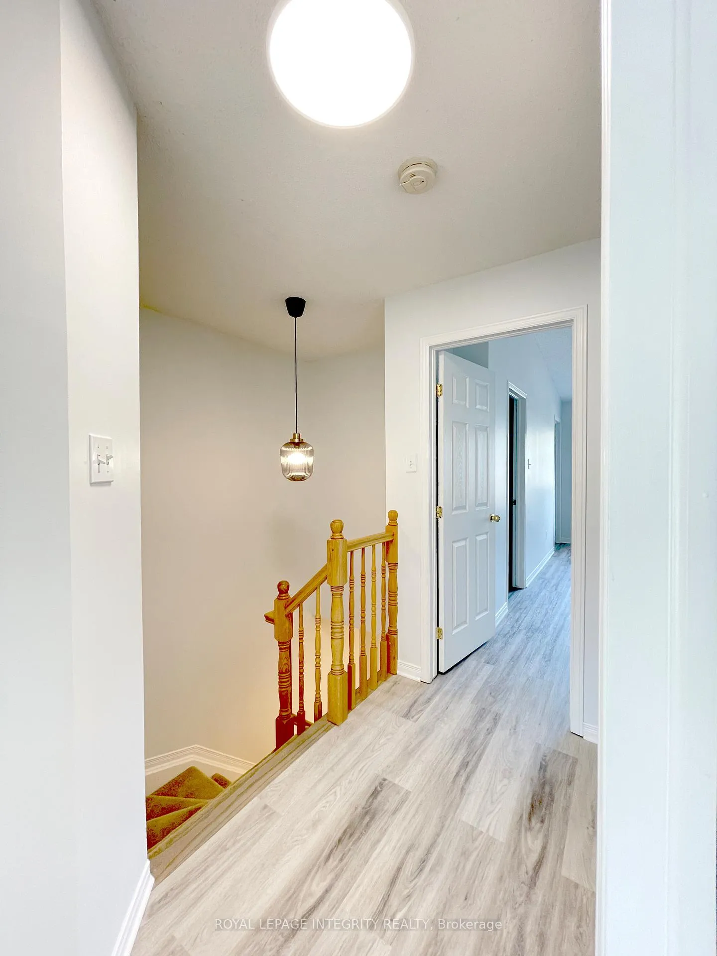 Photo 13 of 27 Santa Cruz Private, Ottawa, Riverview Park — HOMEH