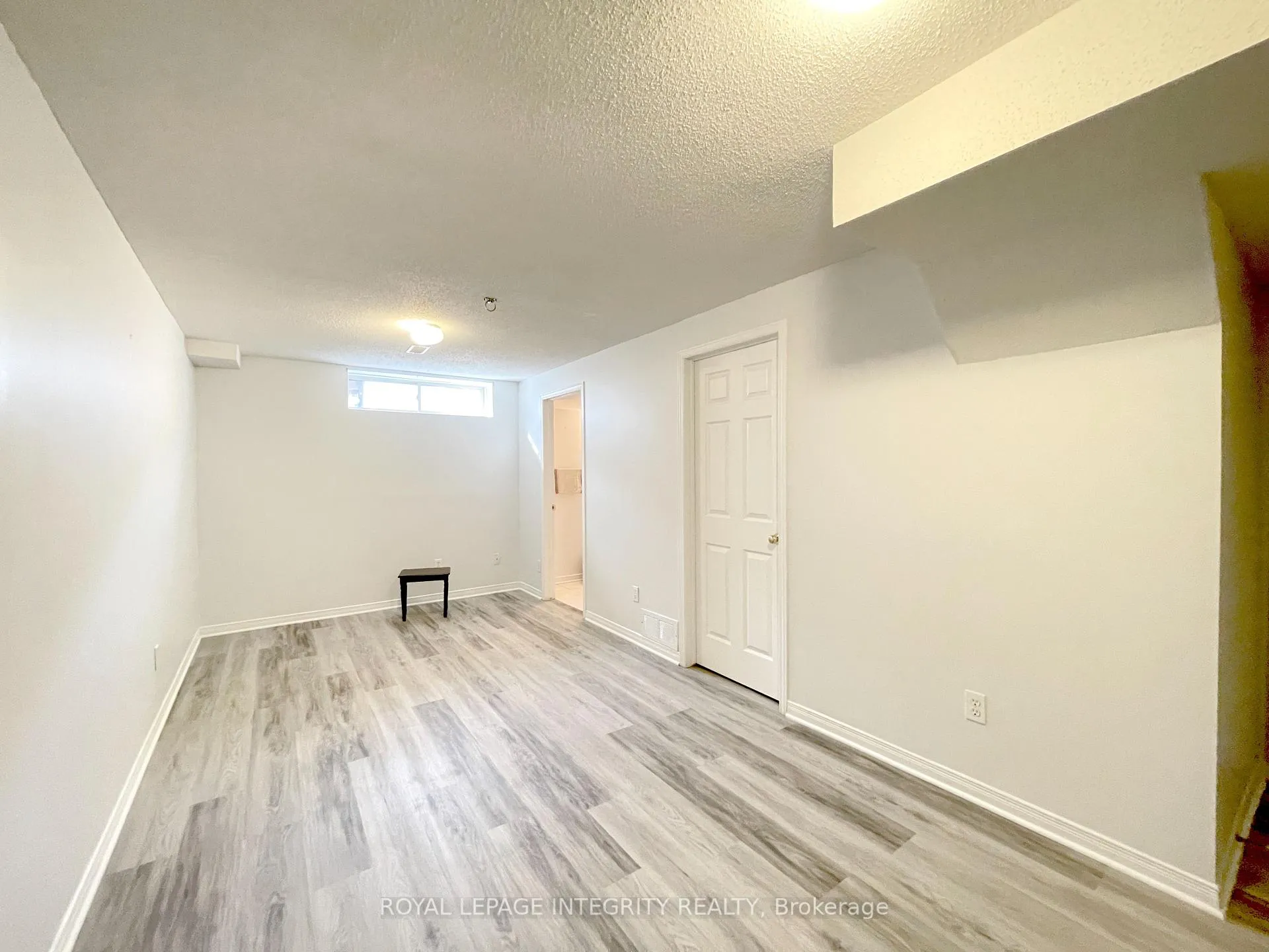 Photo 20 of 27 Santa Cruz Private, Ottawa, Riverview Park — HOMEH