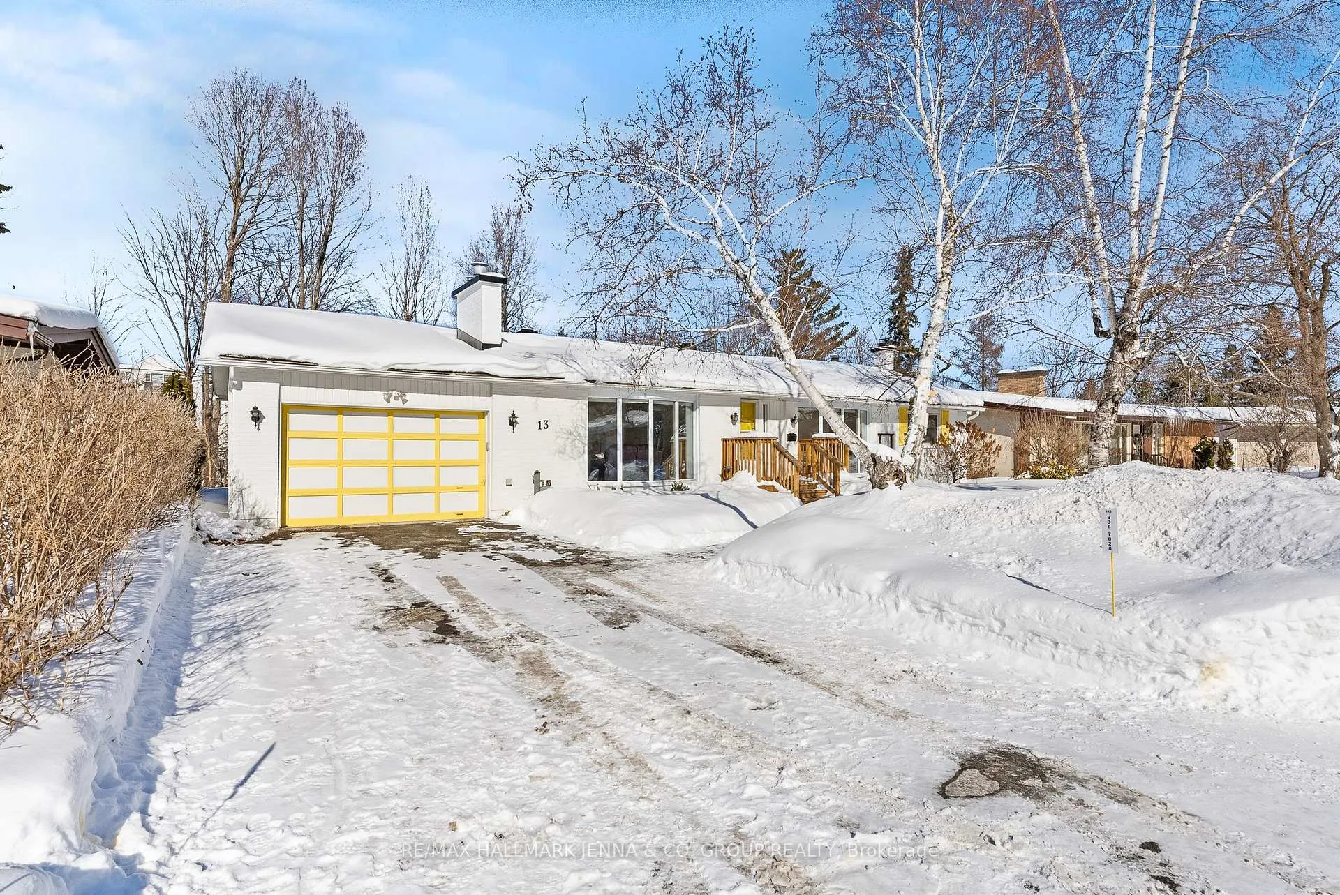 Photo 28 of 13 Pinepoint Drive, Ottawa, Lynwood Village — HOMEH
