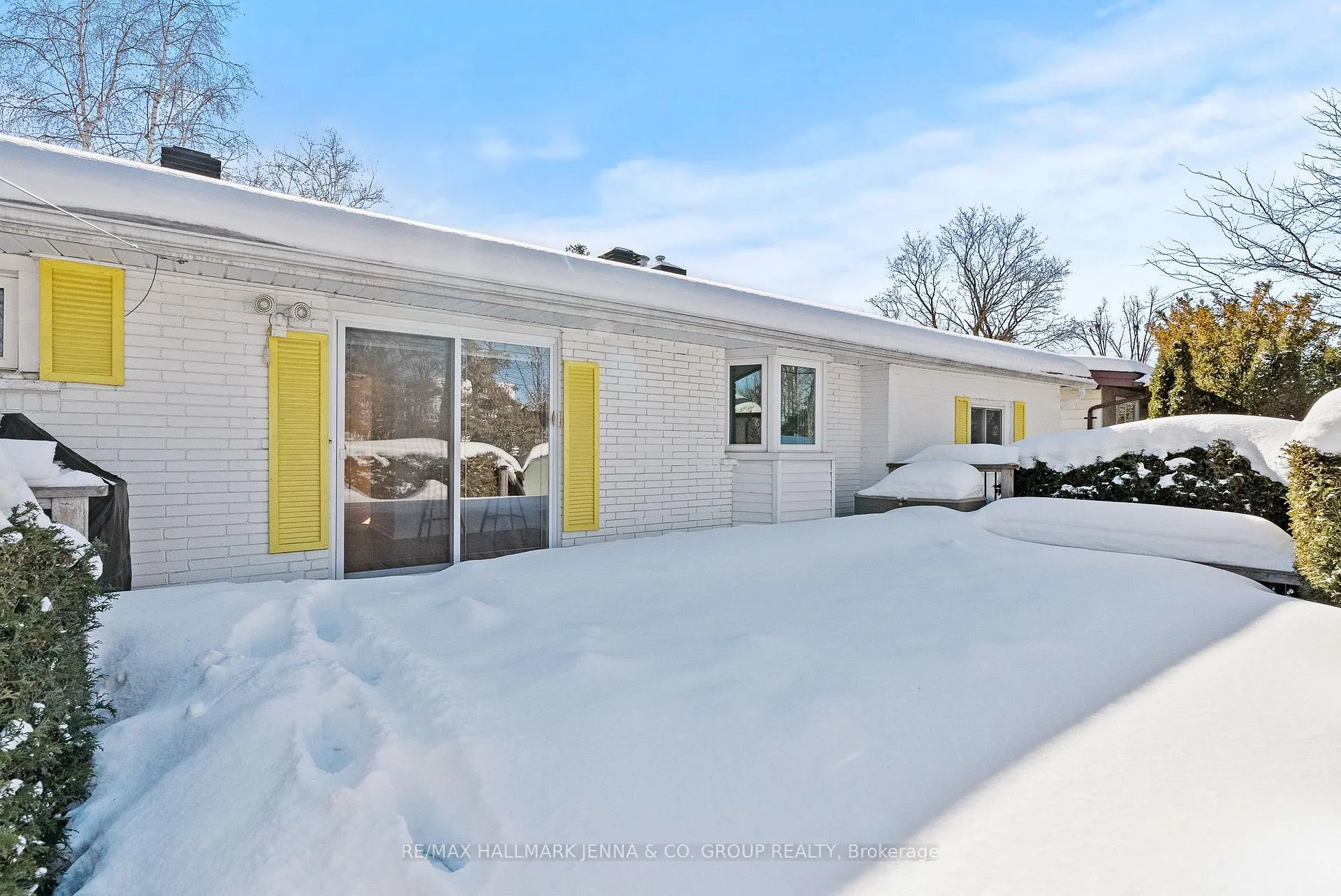 Photo 30 of 13 Pinepoint Drive, Ottawa, Lynwood Village — HOMEH