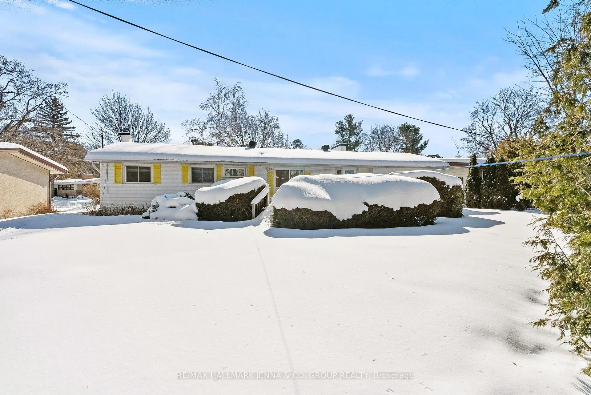 Photo 31 of 13 Pinepoint Drive, Ottawa, Lynwood Village — HOMEH