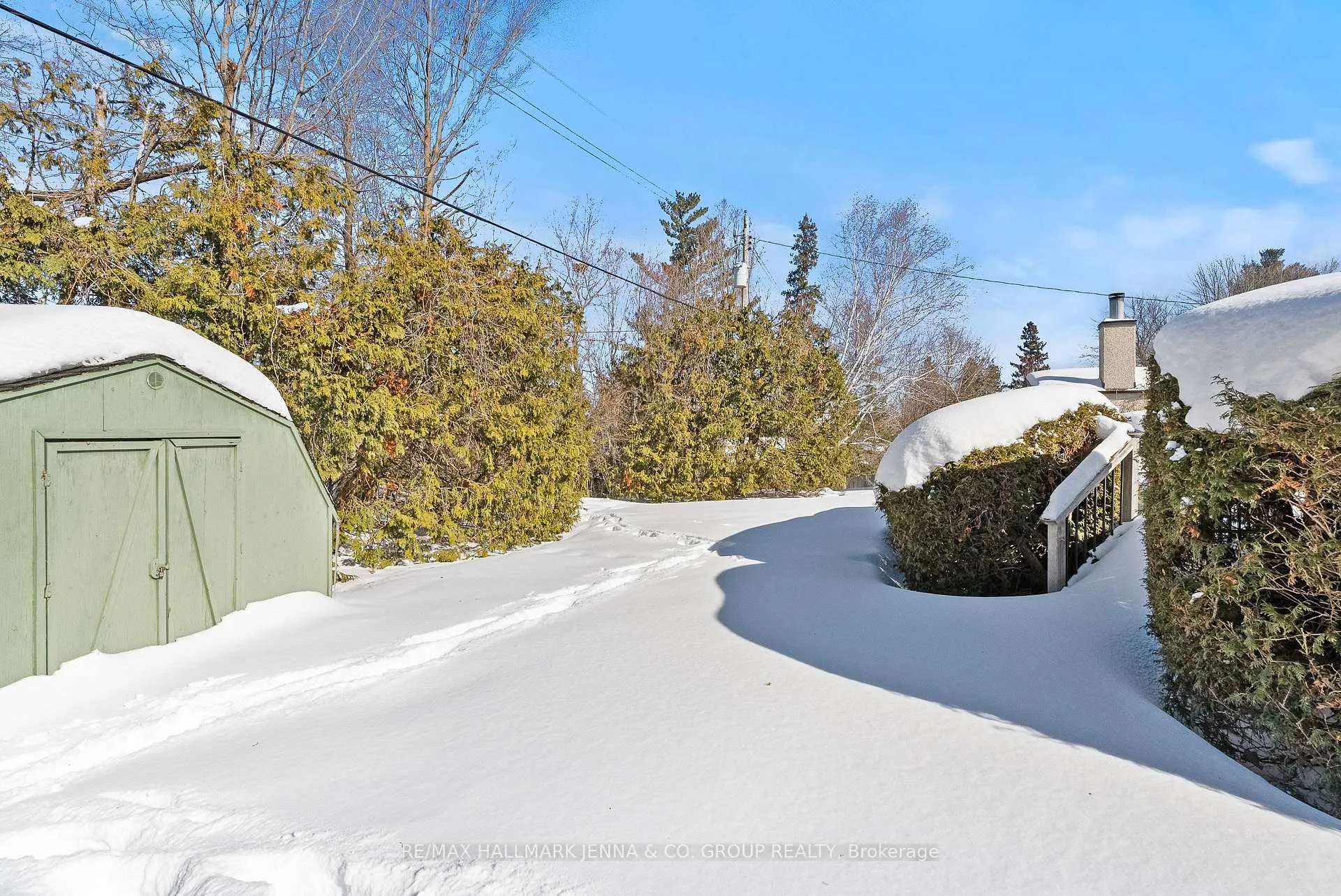 Photo 32 of 13 Pinepoint Drive, Ottawa, Lynwood Village — HOMEH