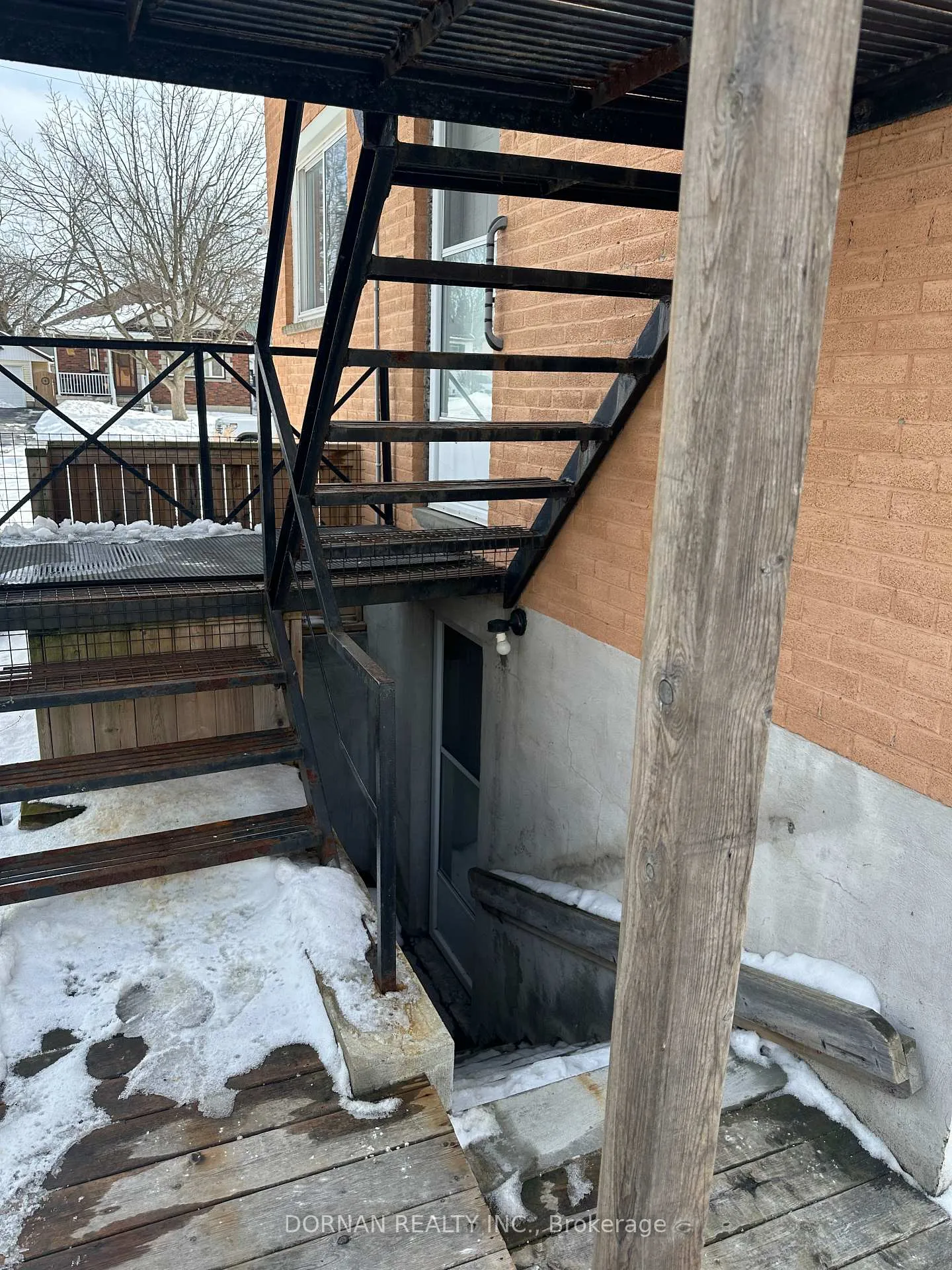 Photo 10 of Unit 1, 1061 Ravine Road, Oshawa, Lakeview — HOMEH