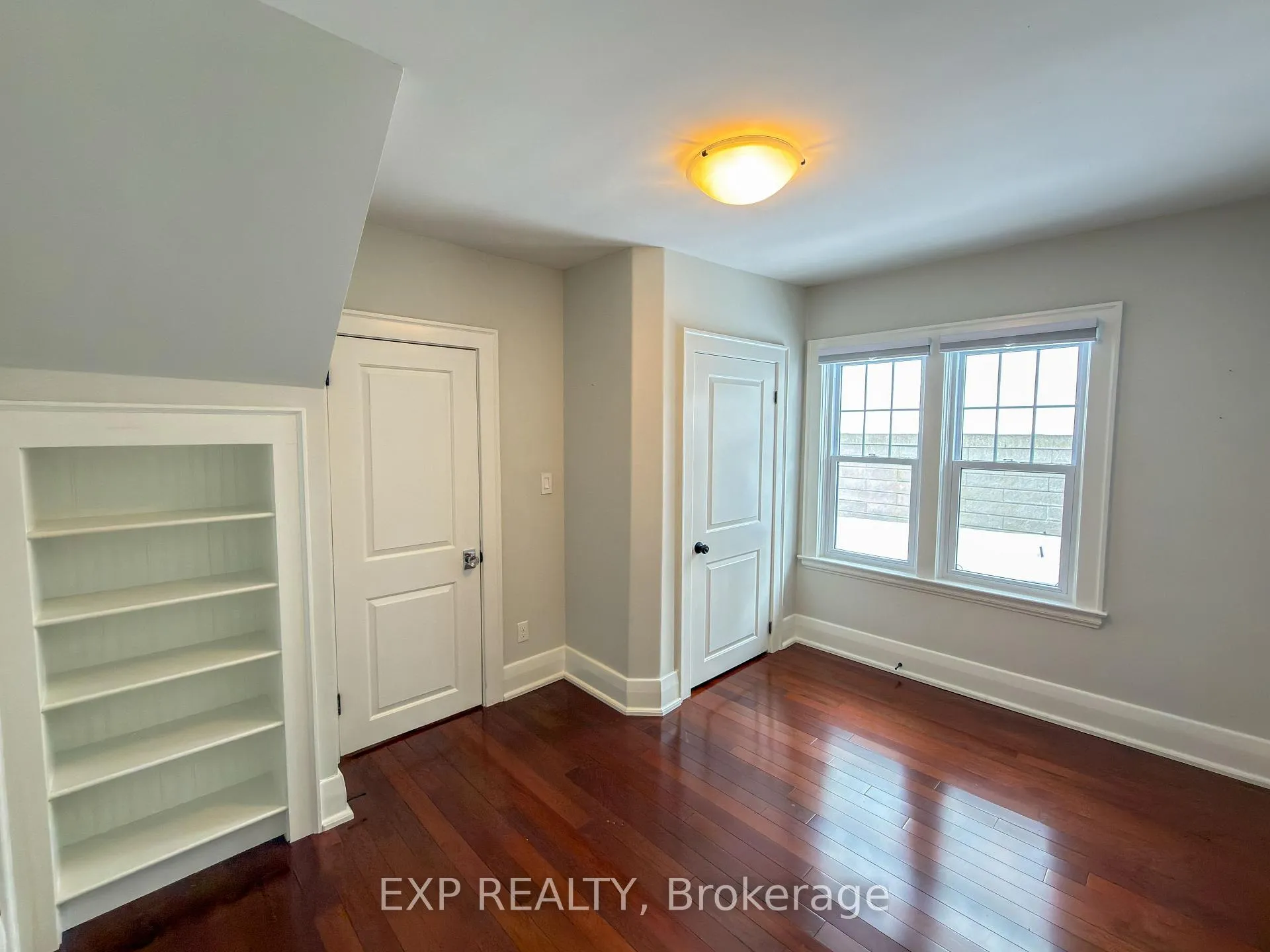 Photo 15 of 451 Westmount Drive, London, South C — HOMEH