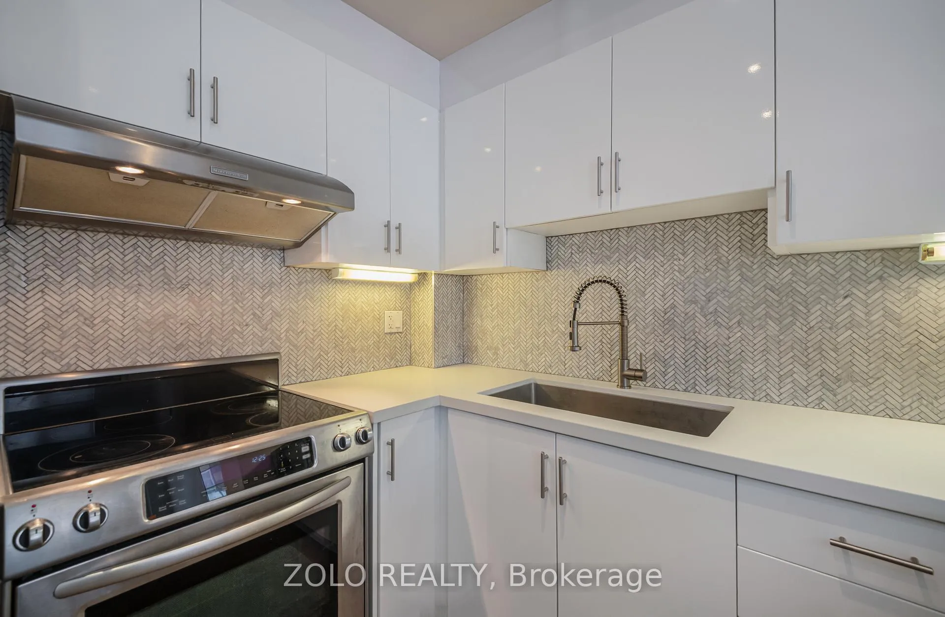 Photo 12 of 1166 Craven Road, Toronto, Greenwood-Coxwell — HOMEH