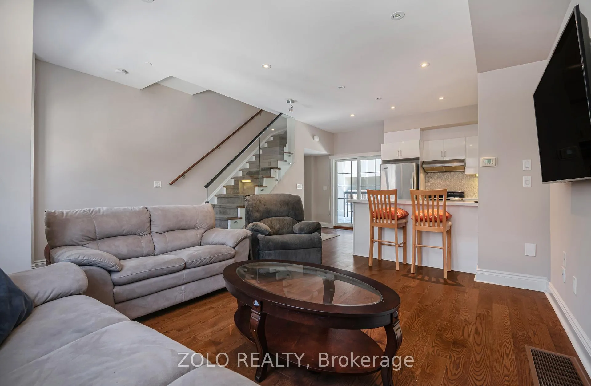 Photo 18 of 1166 Craven Road, Toronto, Greenwood-Coxwell — HOMEH