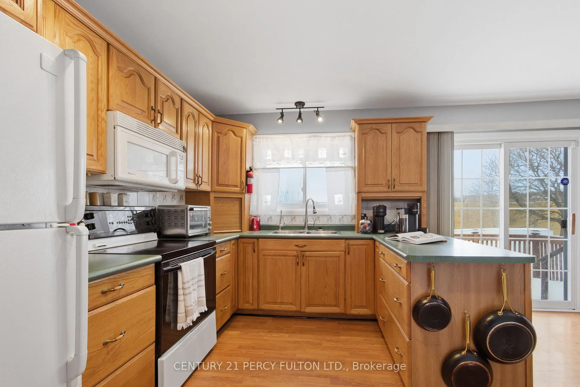 Photo 7 of 358 Densmore Road, Cobourg — HOMEH