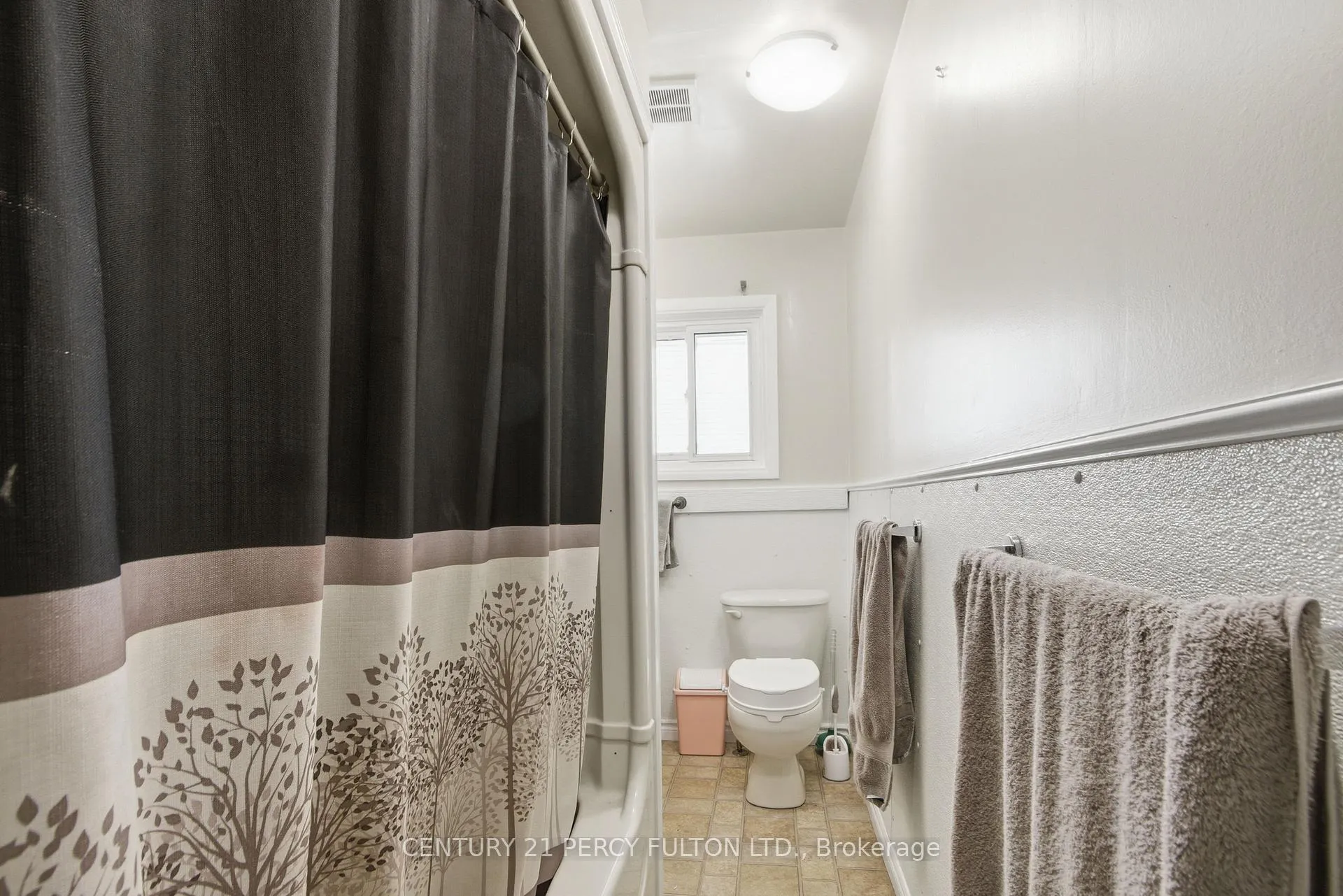 Photo 17 of 358 Densmore Road, Cobourg — HOMEH