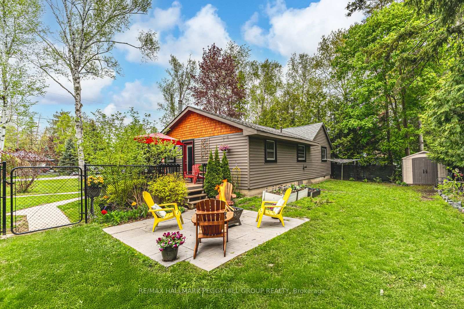 Photo 12 of 759 Florence Road, Innisfil, Alcona — HOMEH