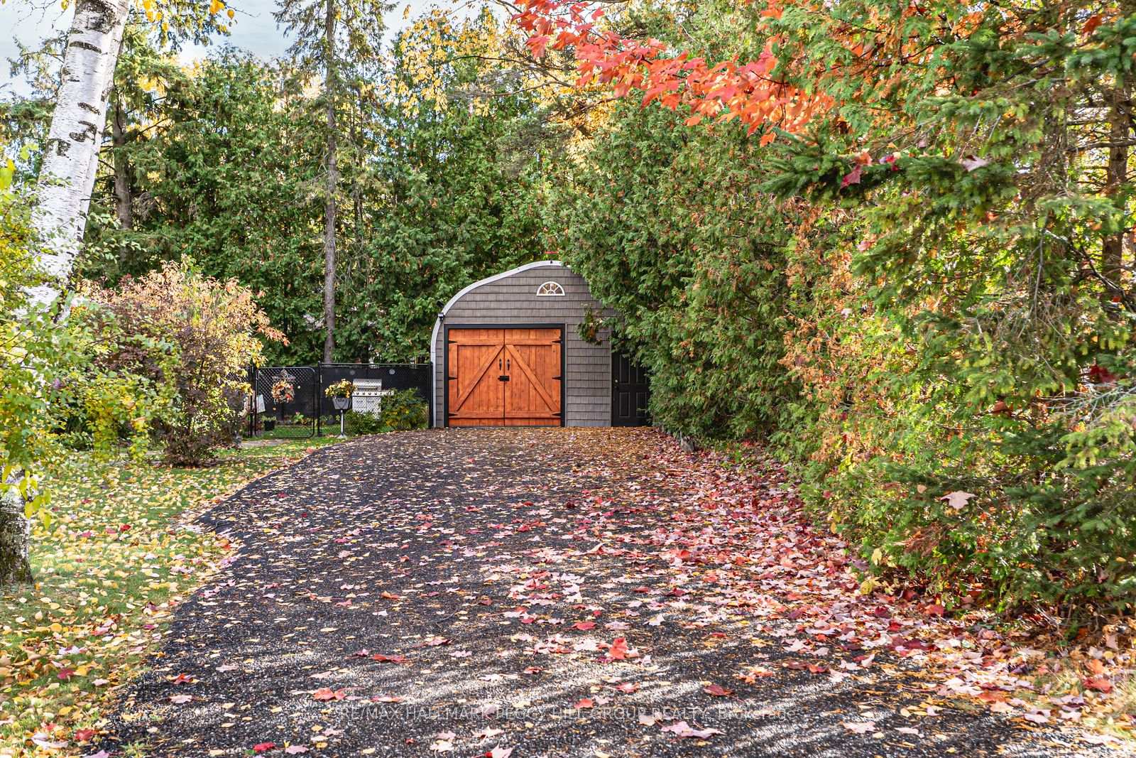 Photo 14 of 759 Florence Road, Innisfil, Alcona — HOMEH