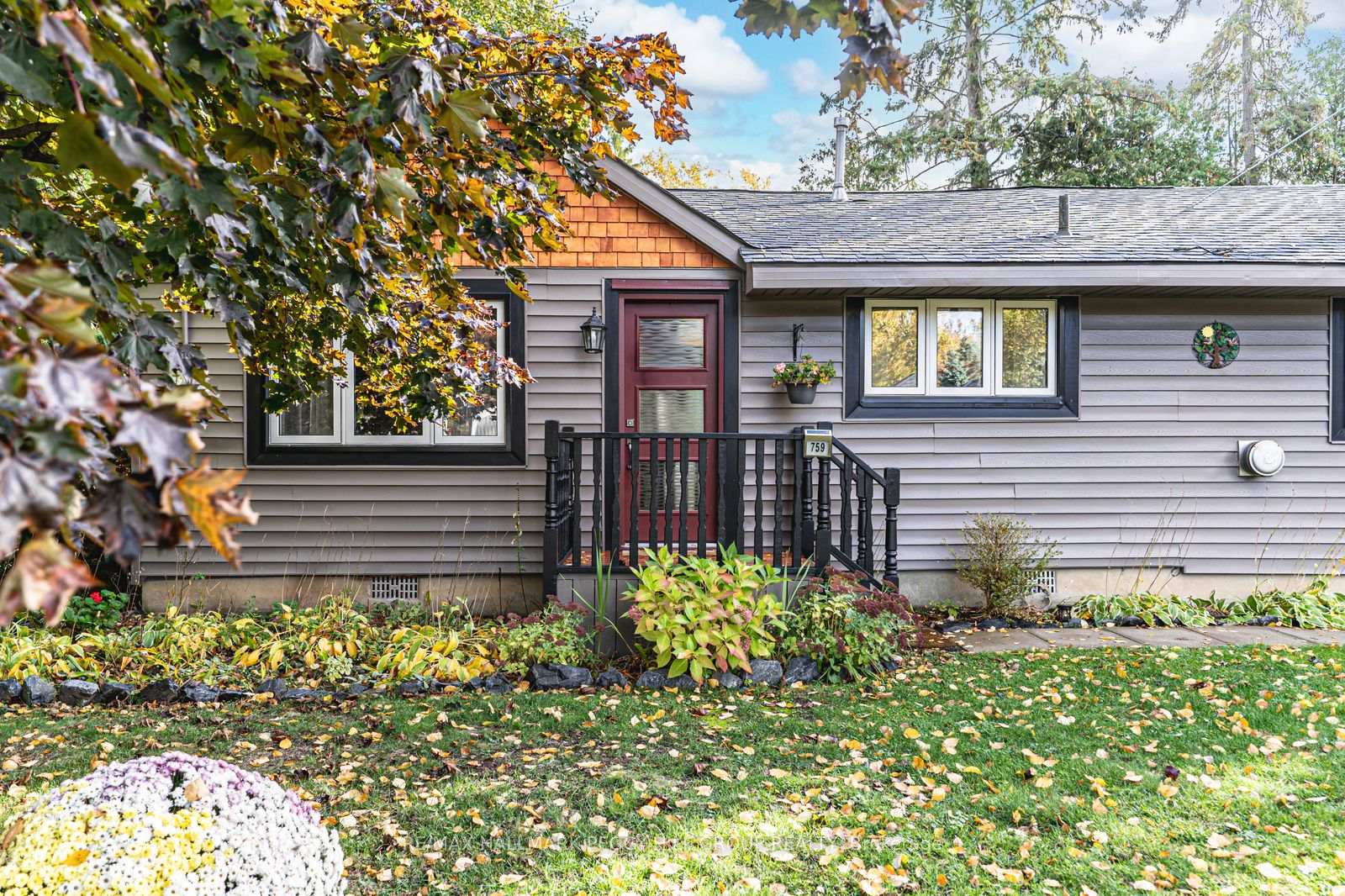 Photo 16 of 759 Florence Road, Innisfil, Alcona — HOMEH