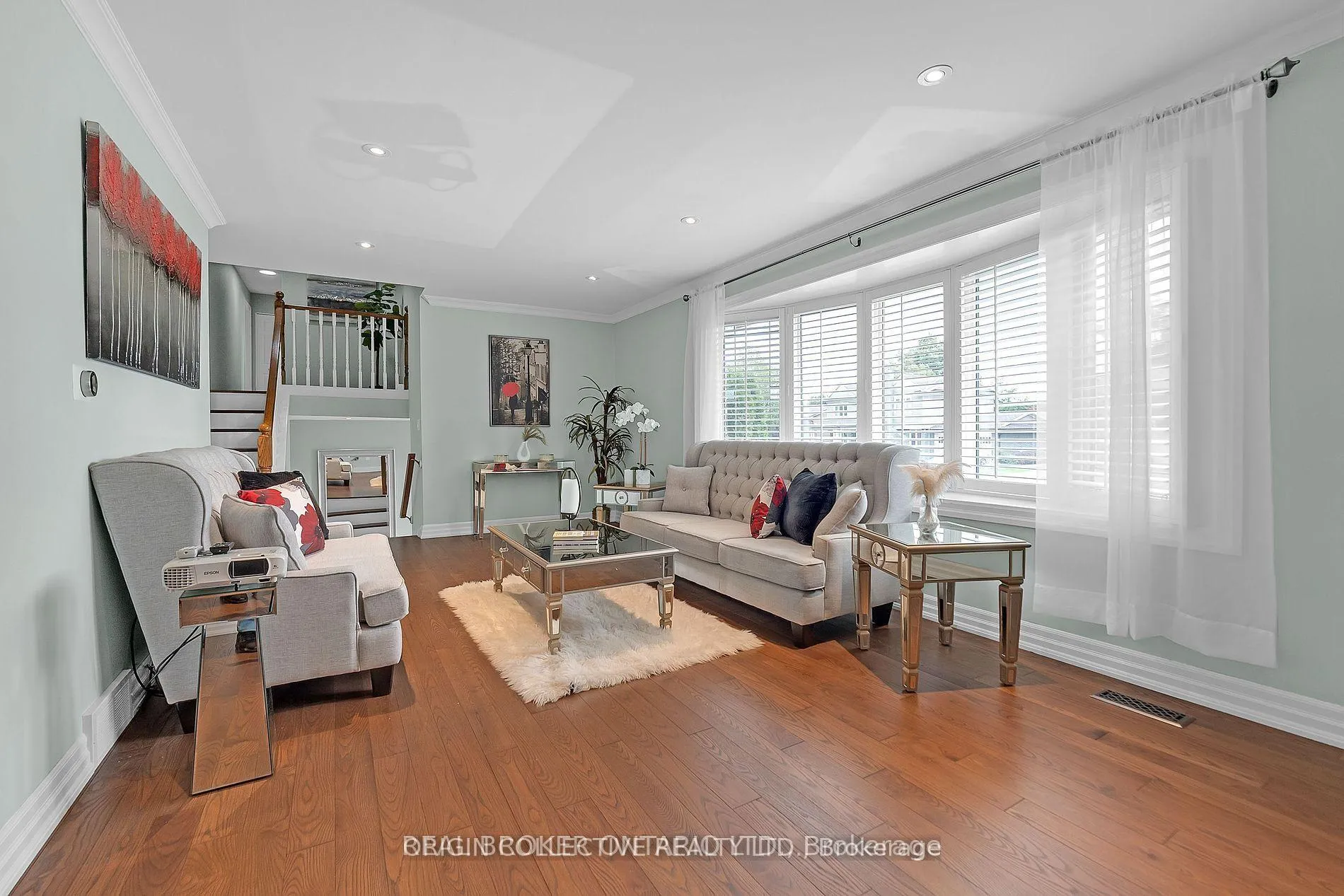 Photo 5 of 1863 Heather Hills Drive, Burlington, Tyandaga — HOMEH