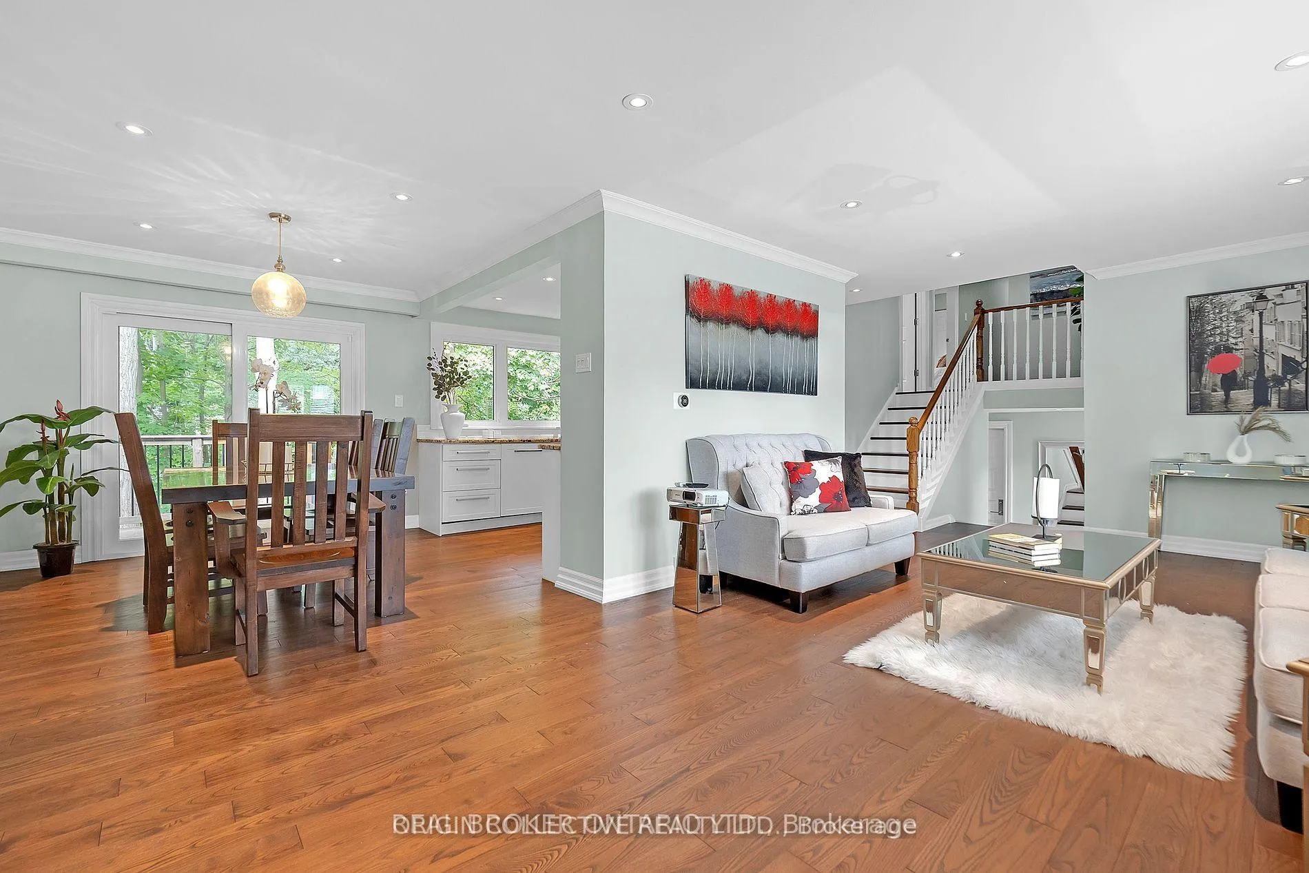 Photo 7 of 1863 Heather Hills Drive, Burlington, Tyandaga — HOMEH