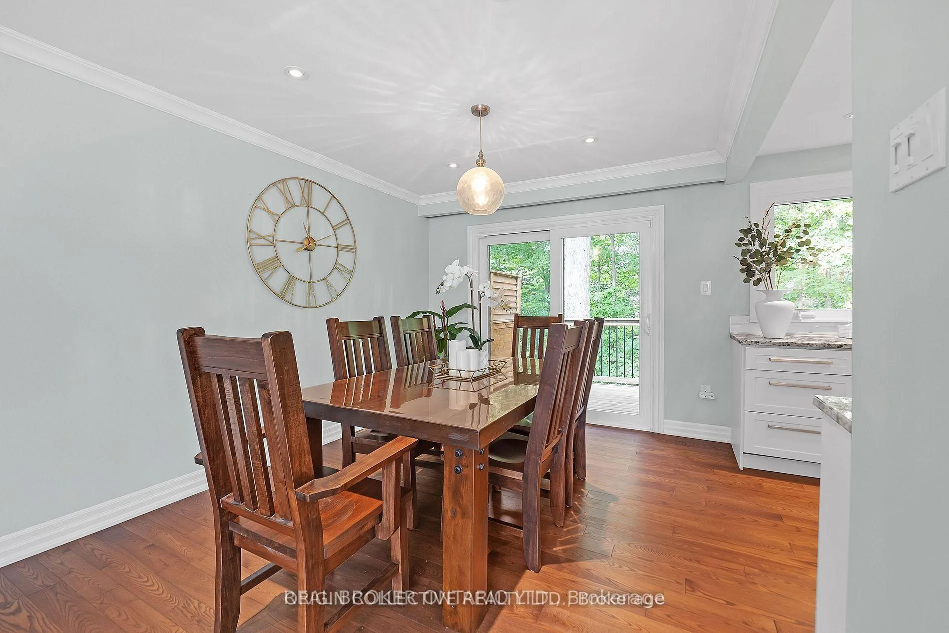 Photo 8 of 1863 Heather Hills Drive, Burlington, Tyandaga — HOMEH