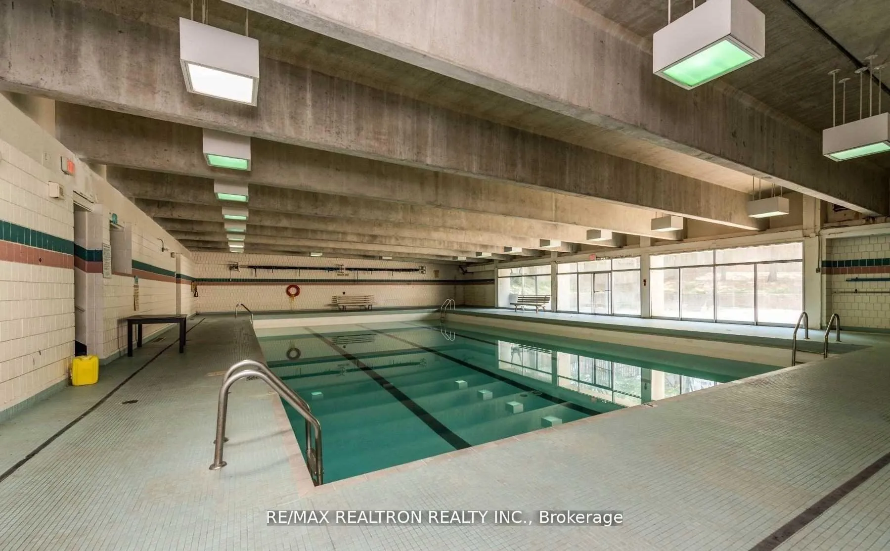 Photo 8 of Unit 206, 100 Leeward Glenway, Toronto, Flemingdon Park — HOMEH