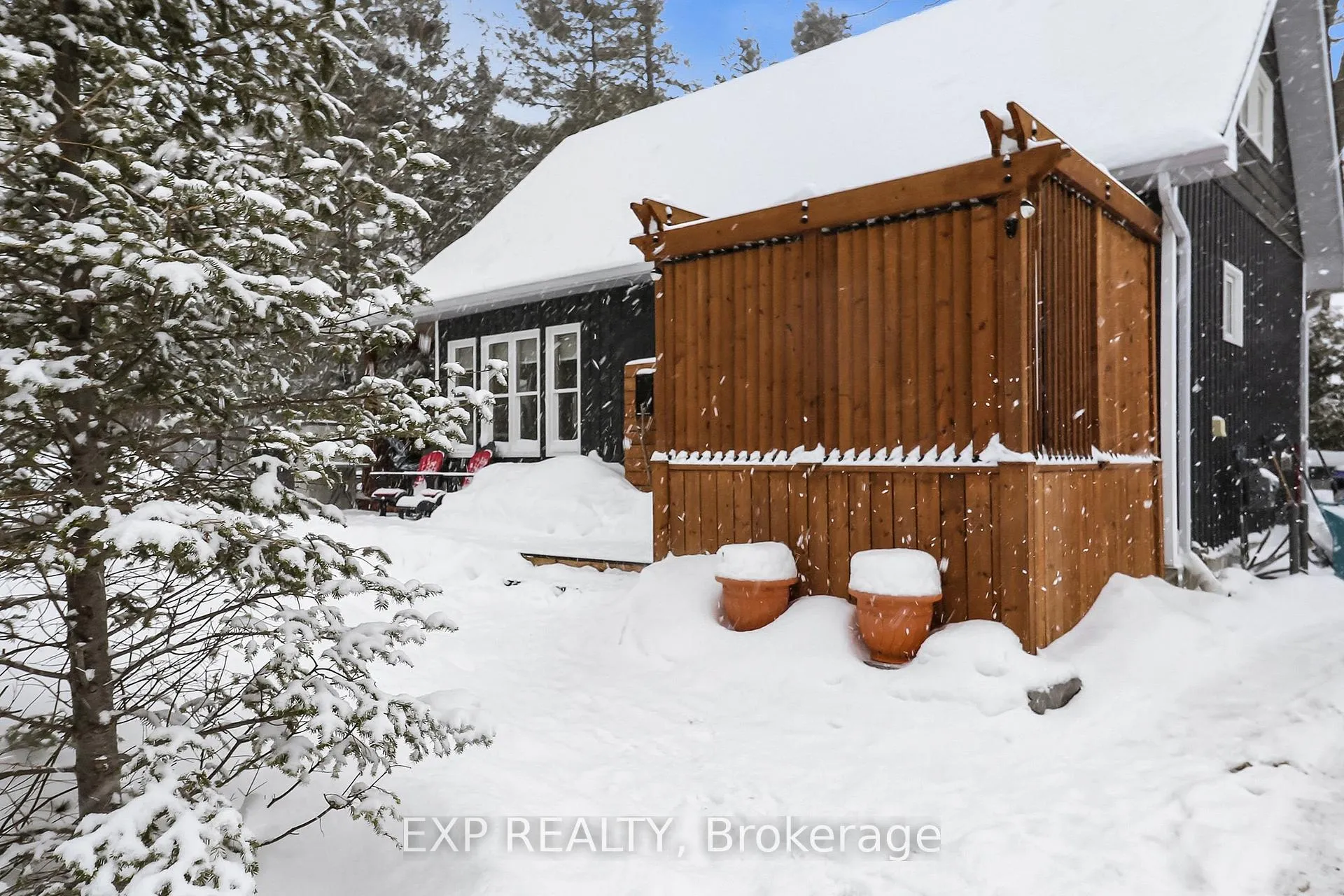 Photo 33 of 30 29th Street N, Wasaga Beach — HOMEH