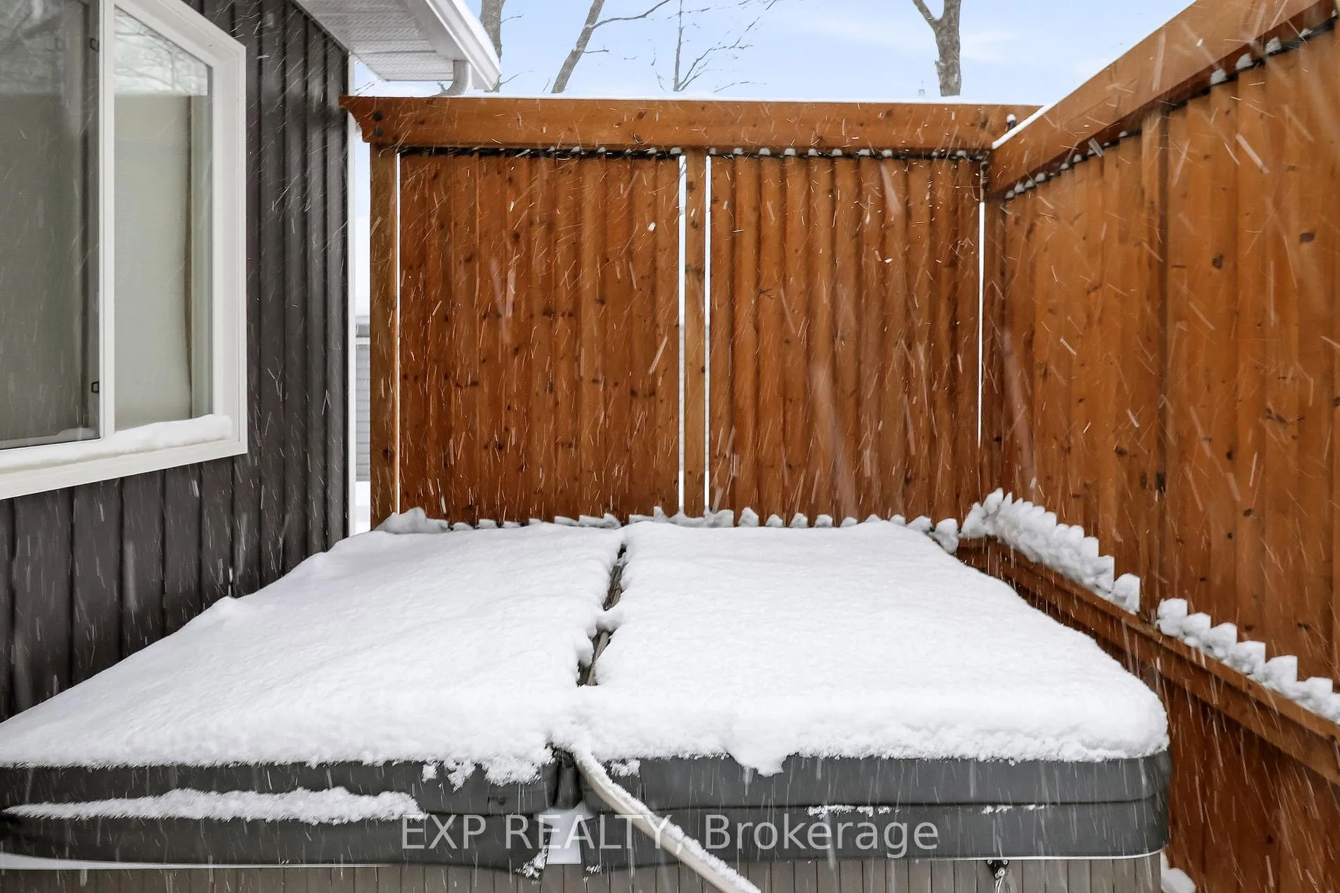 Photo 34 of 30 29th Street N, Wasaga Beach — HOMEH