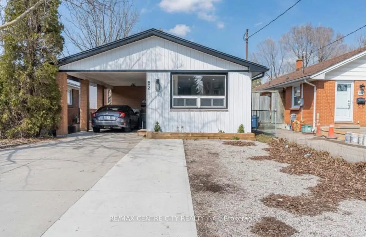 Front of 82 Emery Street W