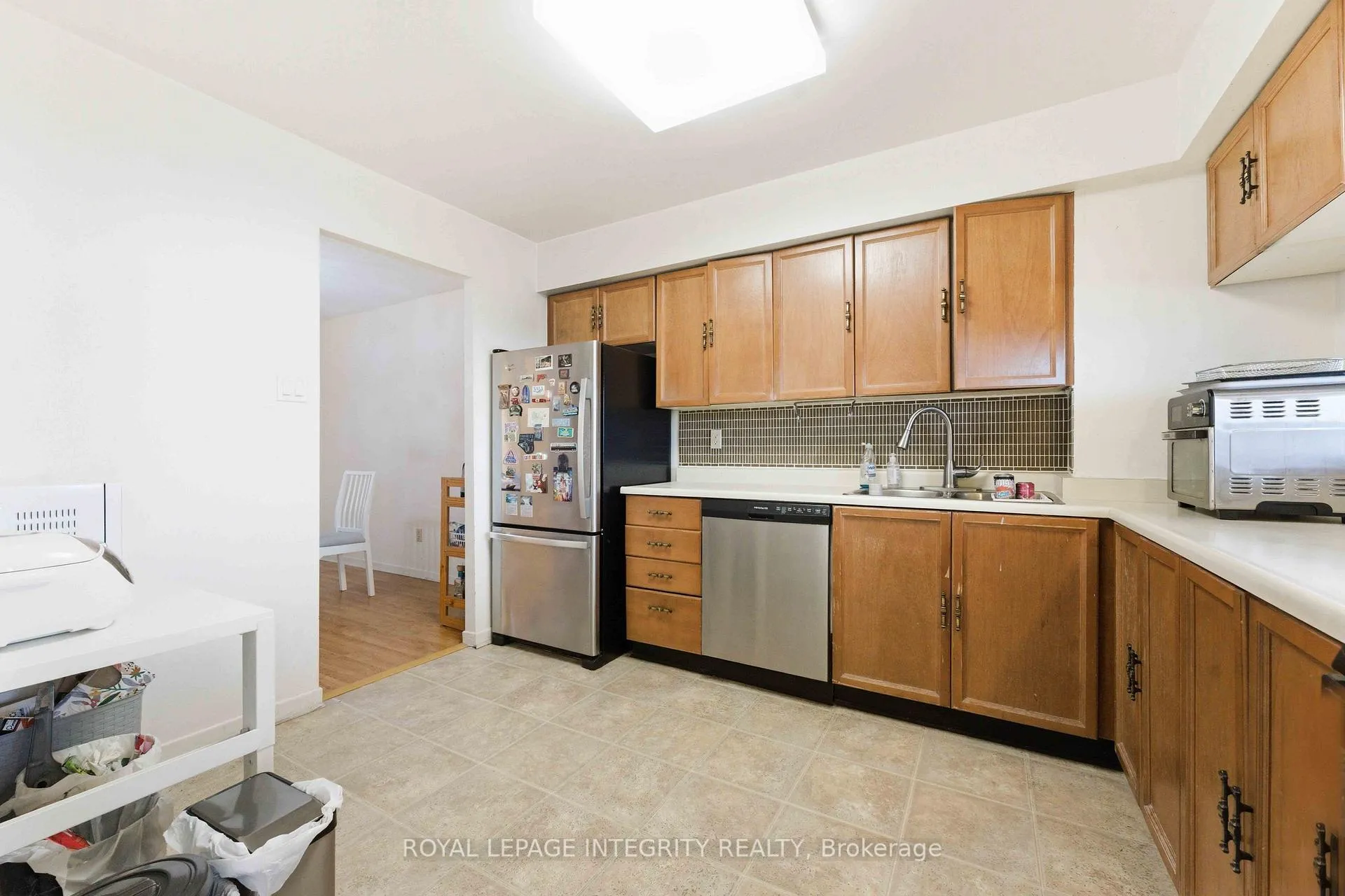 Photo 13 of Unit 708, 1500 Riverside Drive, Ottawa, Riverview Park — HOMEH