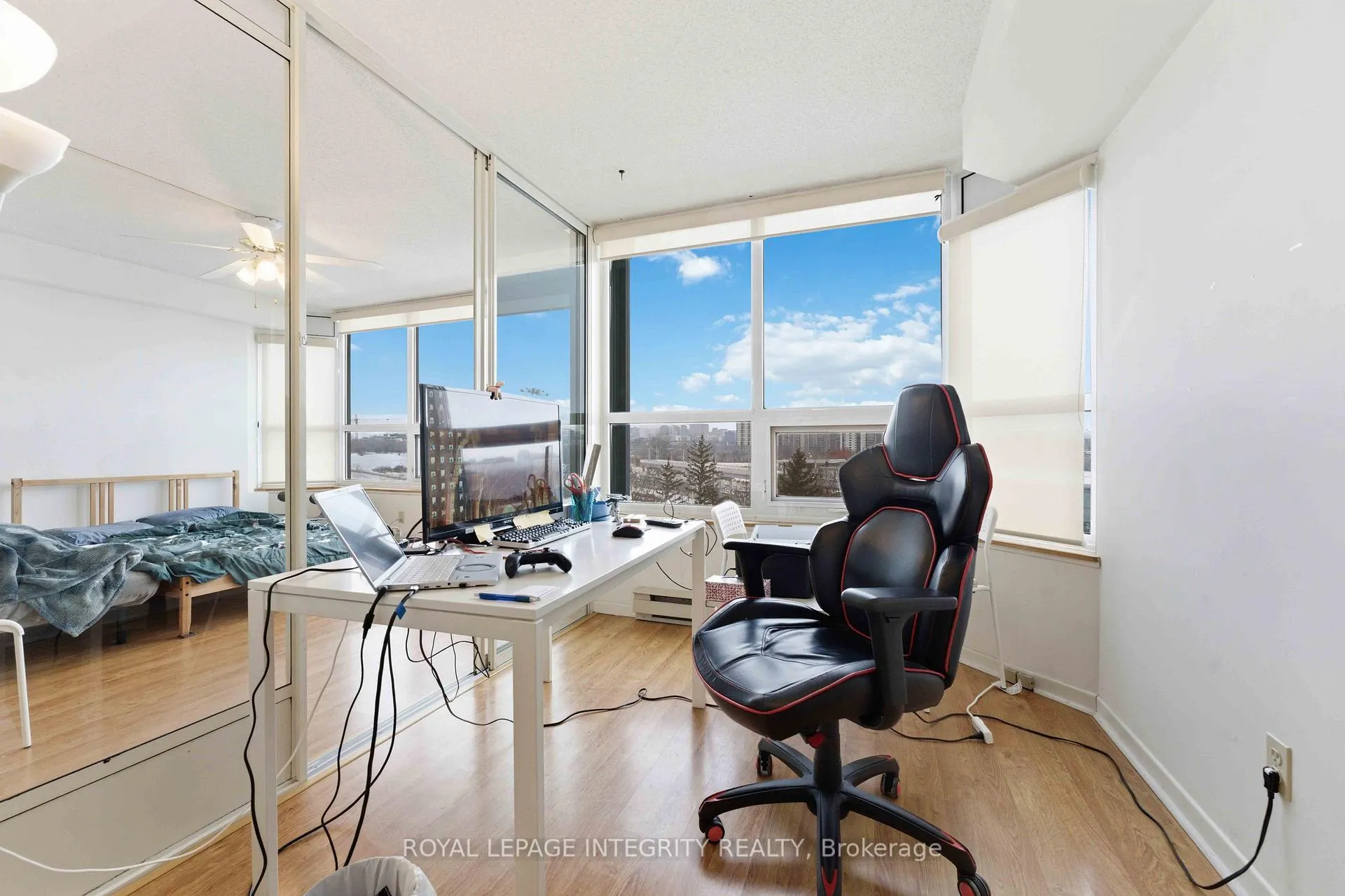 Photo 15 of Unit 708, 1500 Riverside Drive, Ottawa, Riverview Park — HOMEH