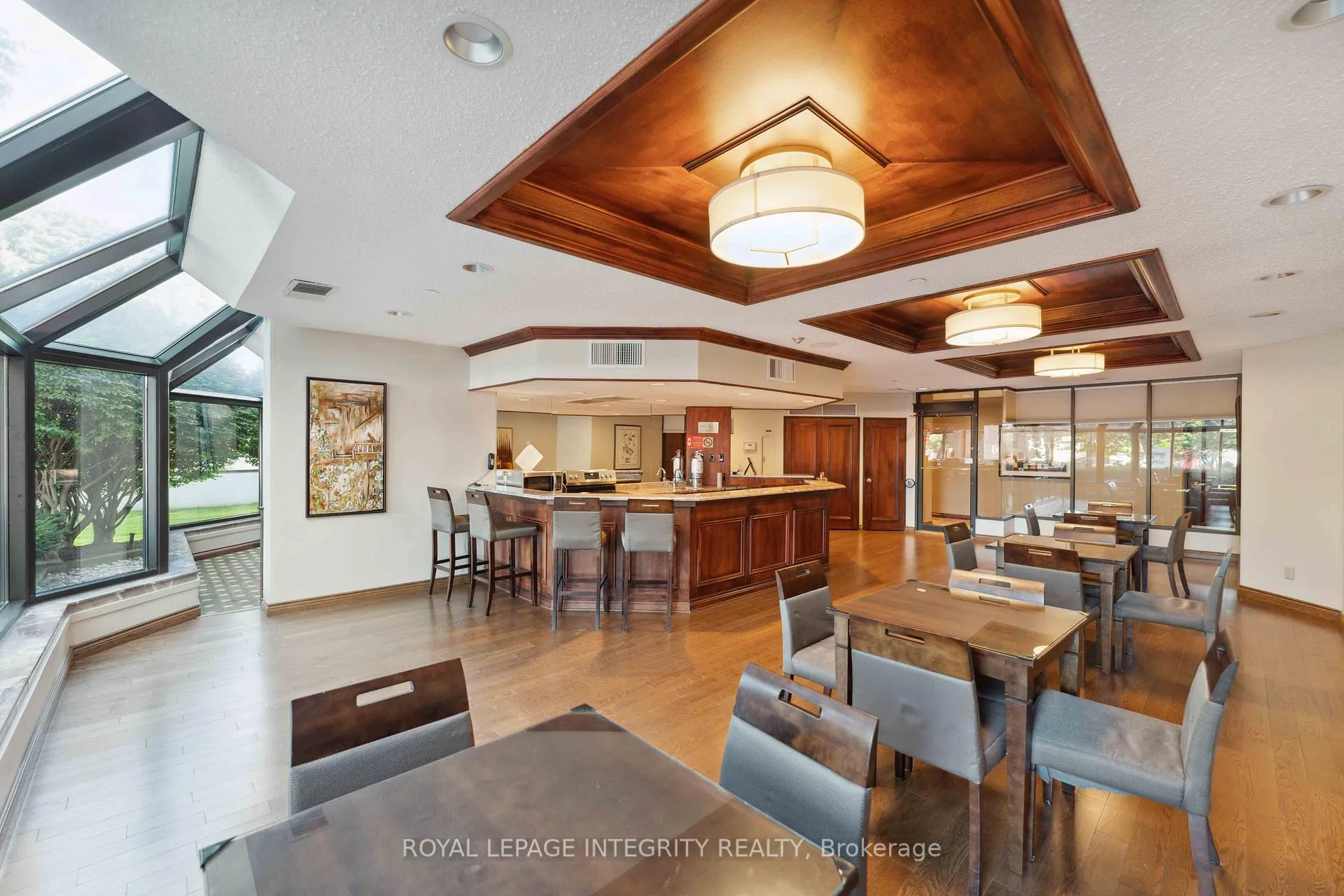 Photo 41 of Unit 708, 1500 Riverside Drive, Ottawa, Riverview Park — HOMEH