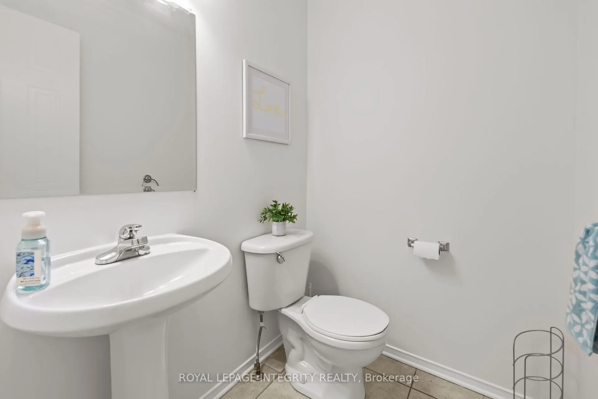 Photo 17 of 25 Southpointe Avenue, Ottawa, Barrhaven - Longfields — HOMEH