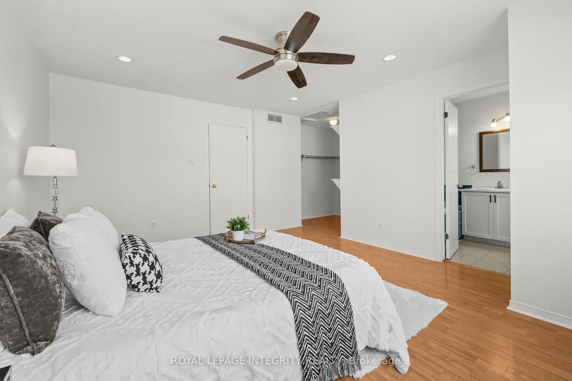 Photo 28 of 25 Southpointe Avenue, Ottawa, Barrhaven - Longfields — HOMEH