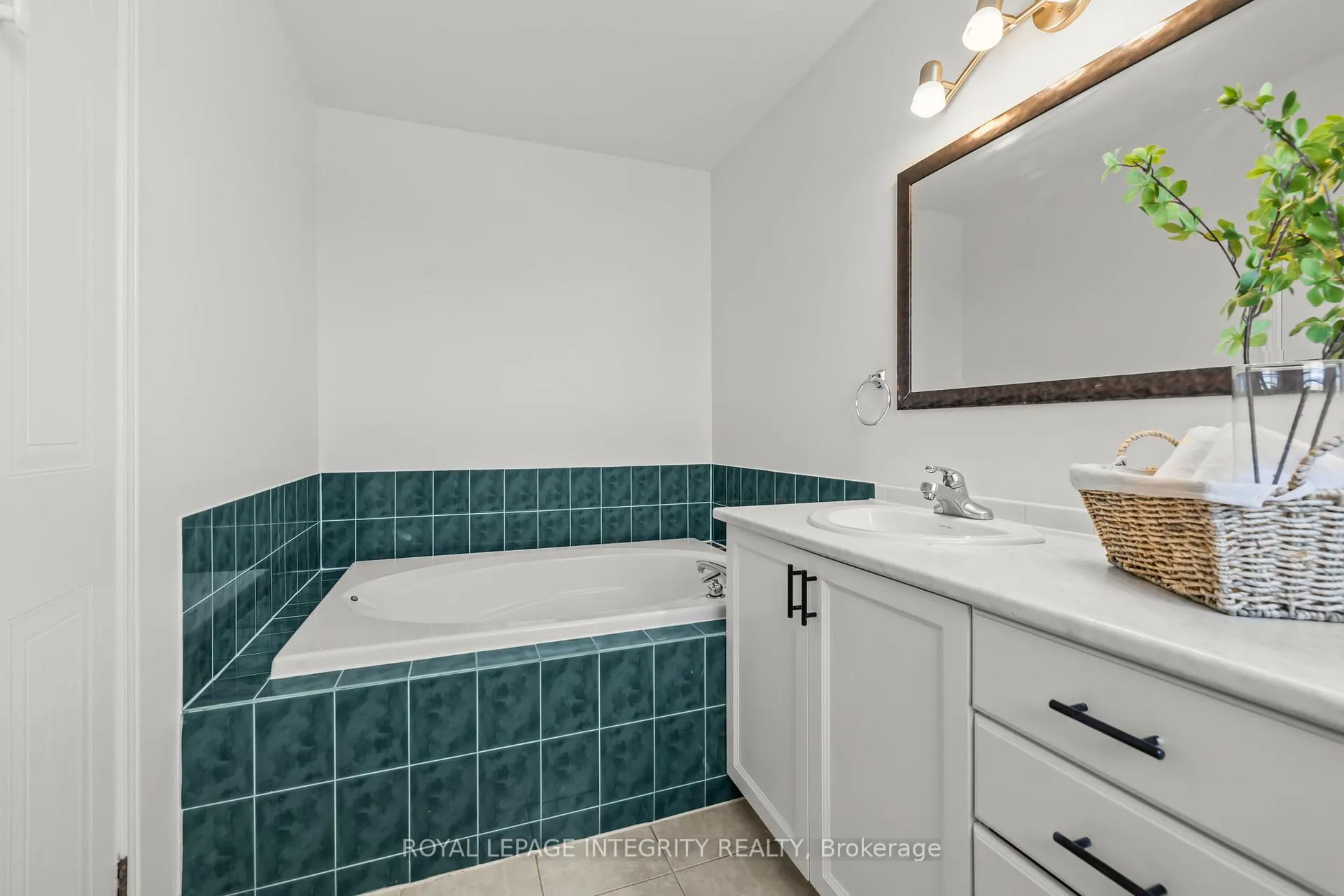 Photo 29 of 25 Southpointe Avenue, Ottawa, Barrhaven - Longfields — HOMEH