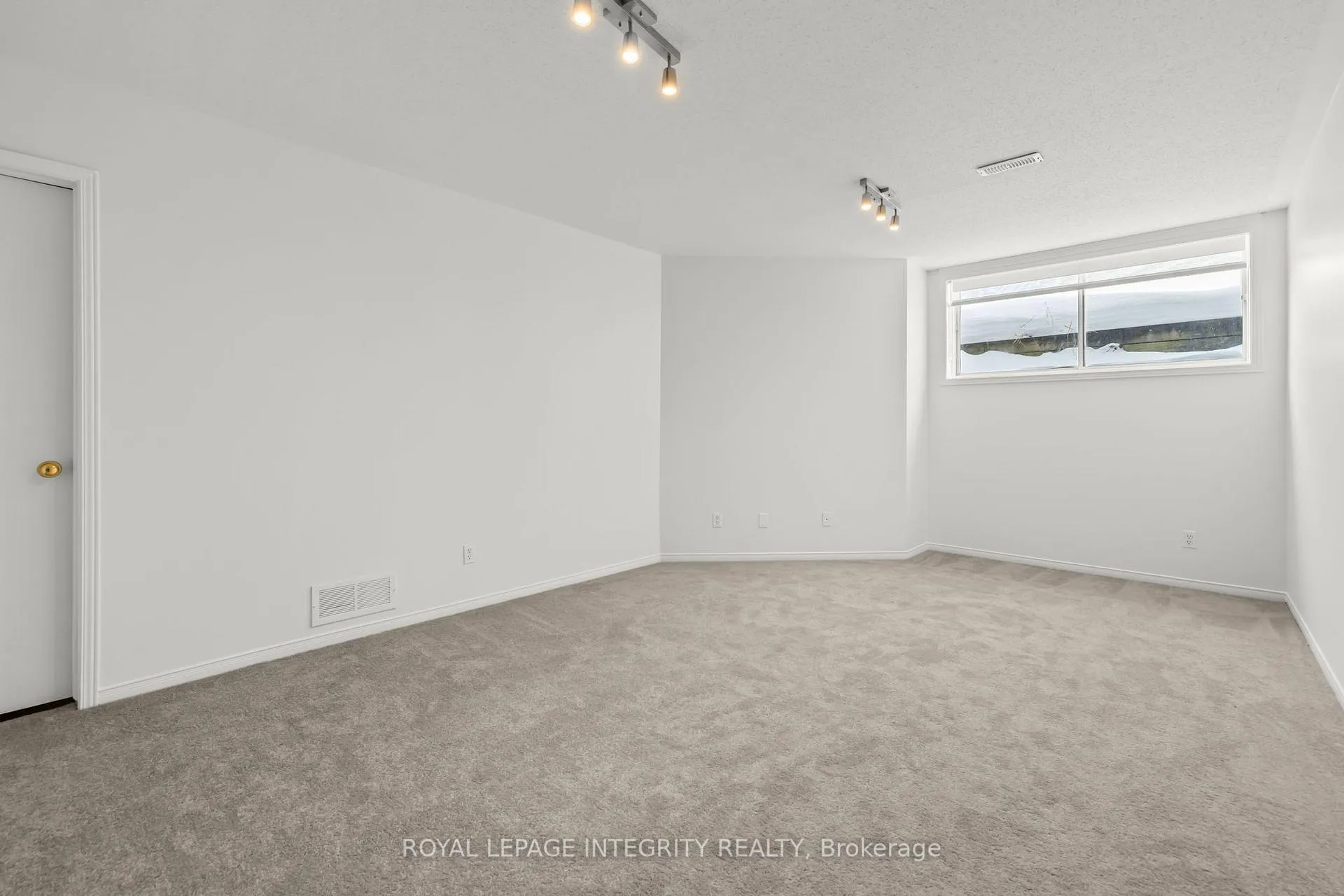 Photo 32 of 25 Southpointe Avenue, Ottawa, Barrhaven - Longfields — HOMEH