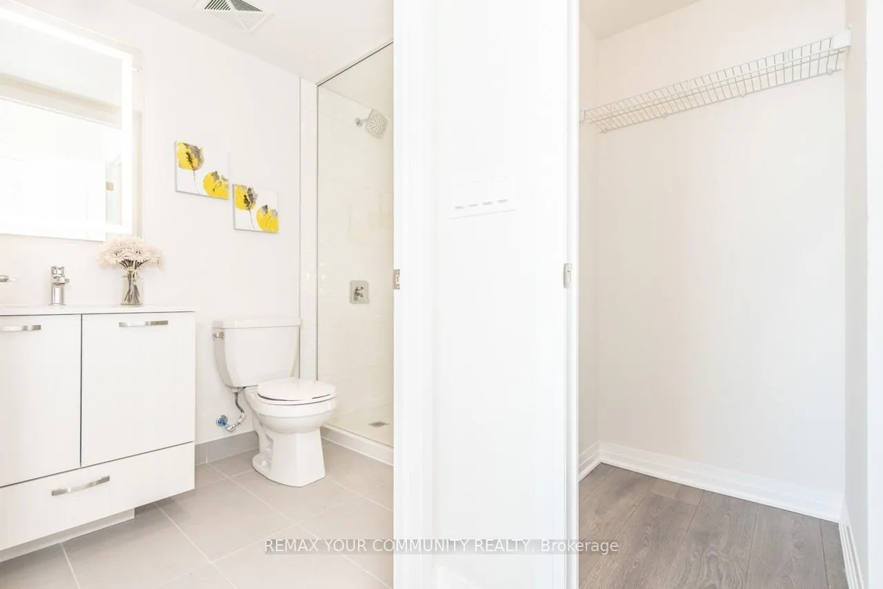 Photo 7 of Unit PH805, 2301 Danforth Avenue, Toronto, East End-Danforth — HOMEH
