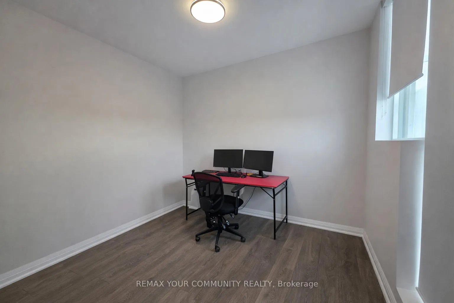 Photo 8 of Unit PH805, 2301 Danforth Avenue, Toronto, East End-Danforth — HOMEH