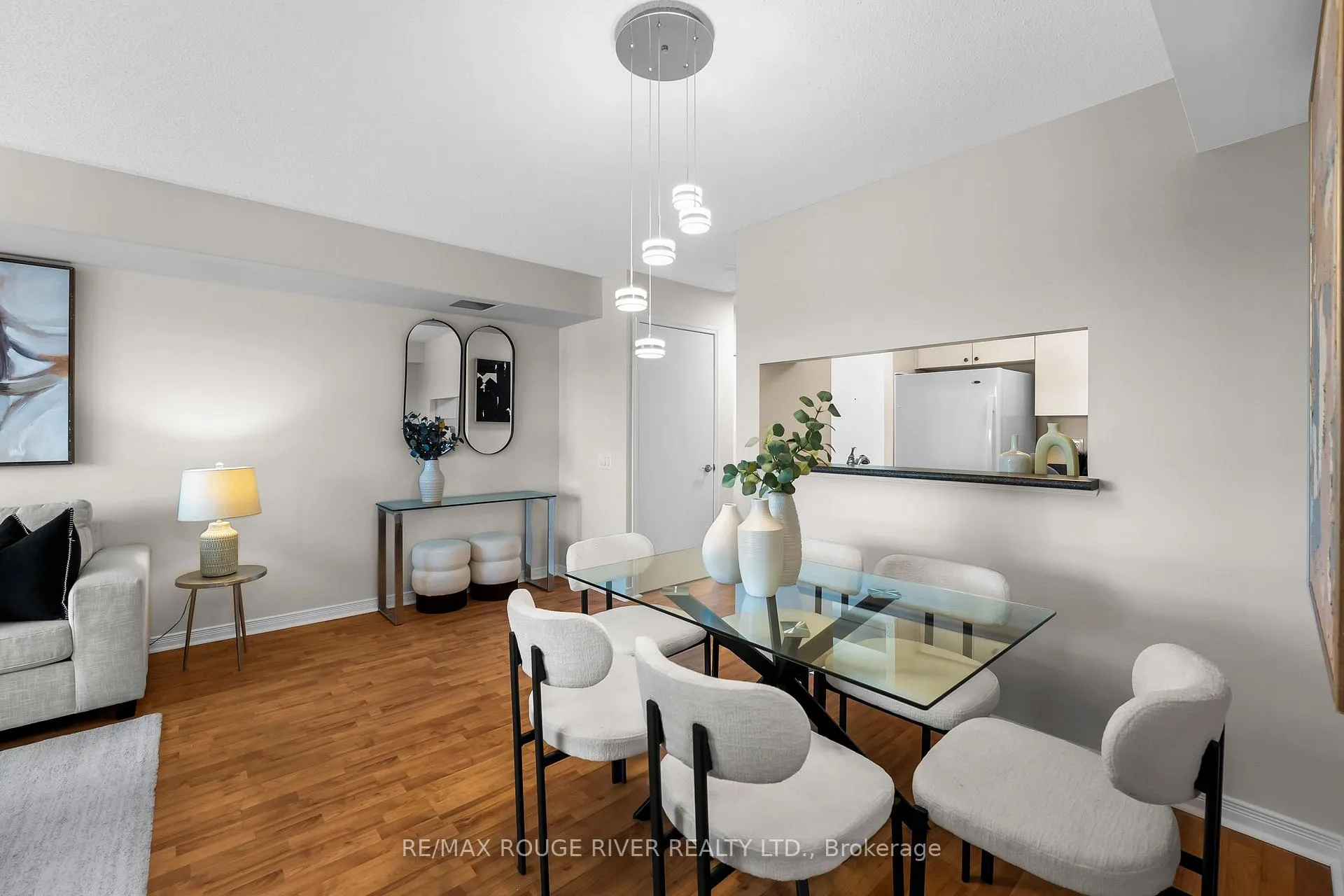 Photo 10 of Unit 818, 1200 The Esplanade Road N, Pickering, Town Centre — HOMEH