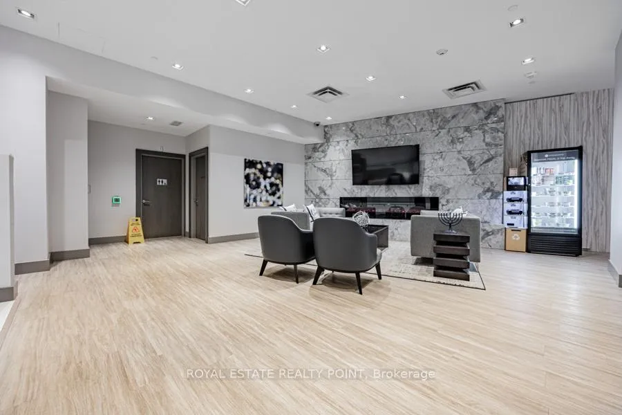 Photo 3 of Unit 2409, 181 Bedford Road, Toronto, The Annex — HOMEH