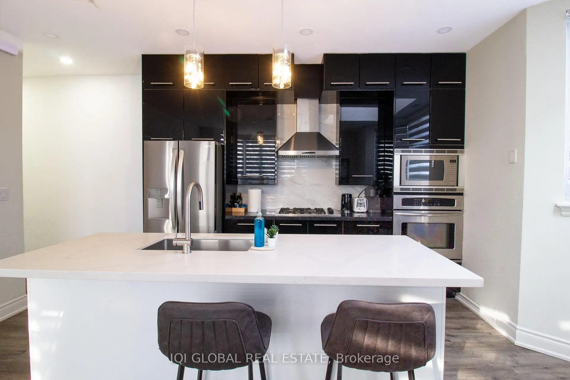 Photo 21 of Unit 05, 2352 Middlefield Road, Markham, Middlefield — HOMEH