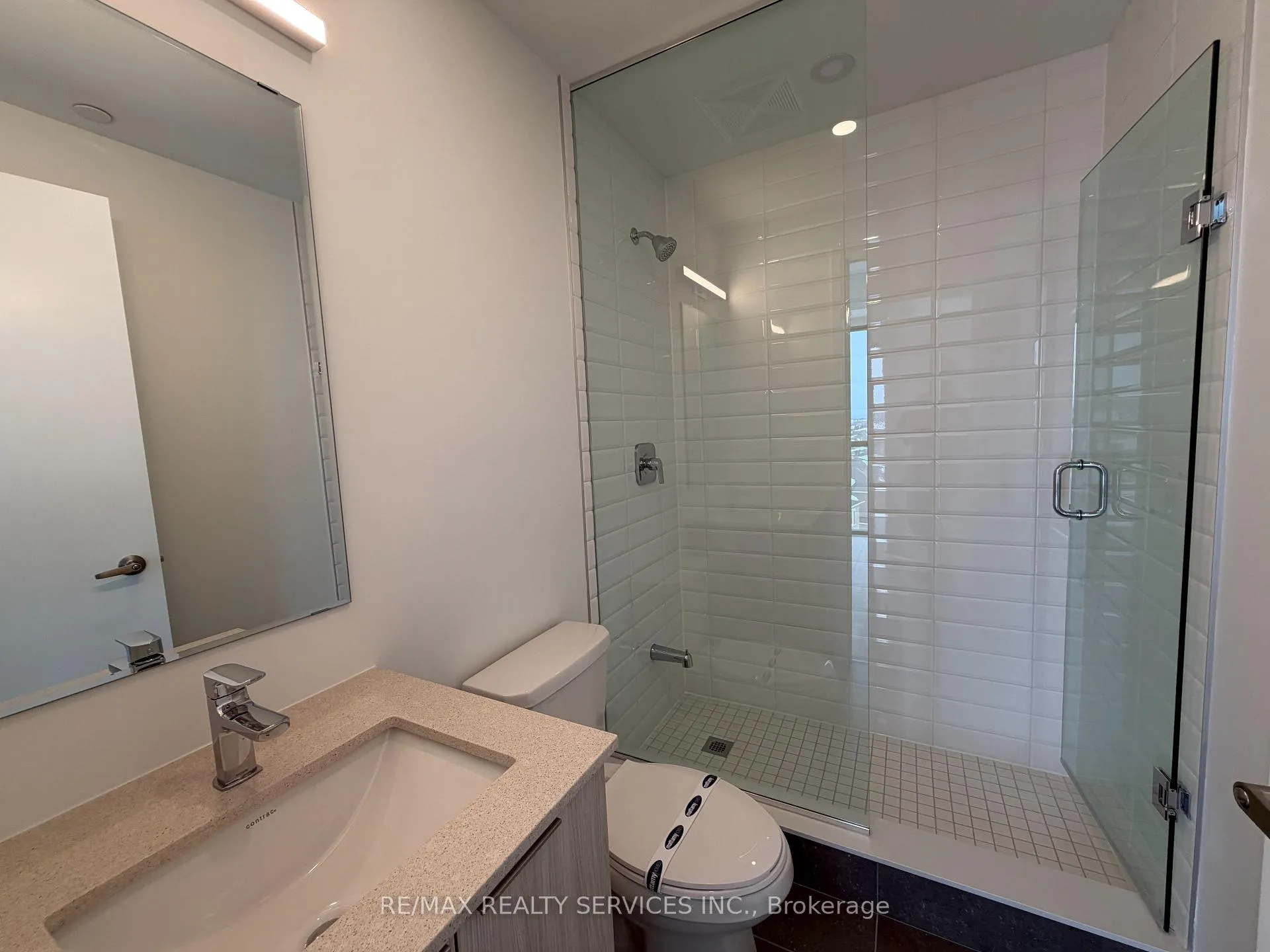 Photo 5 of Unit 517, 720 Whitlock Avenue, Milton, Cobban — HOMEH