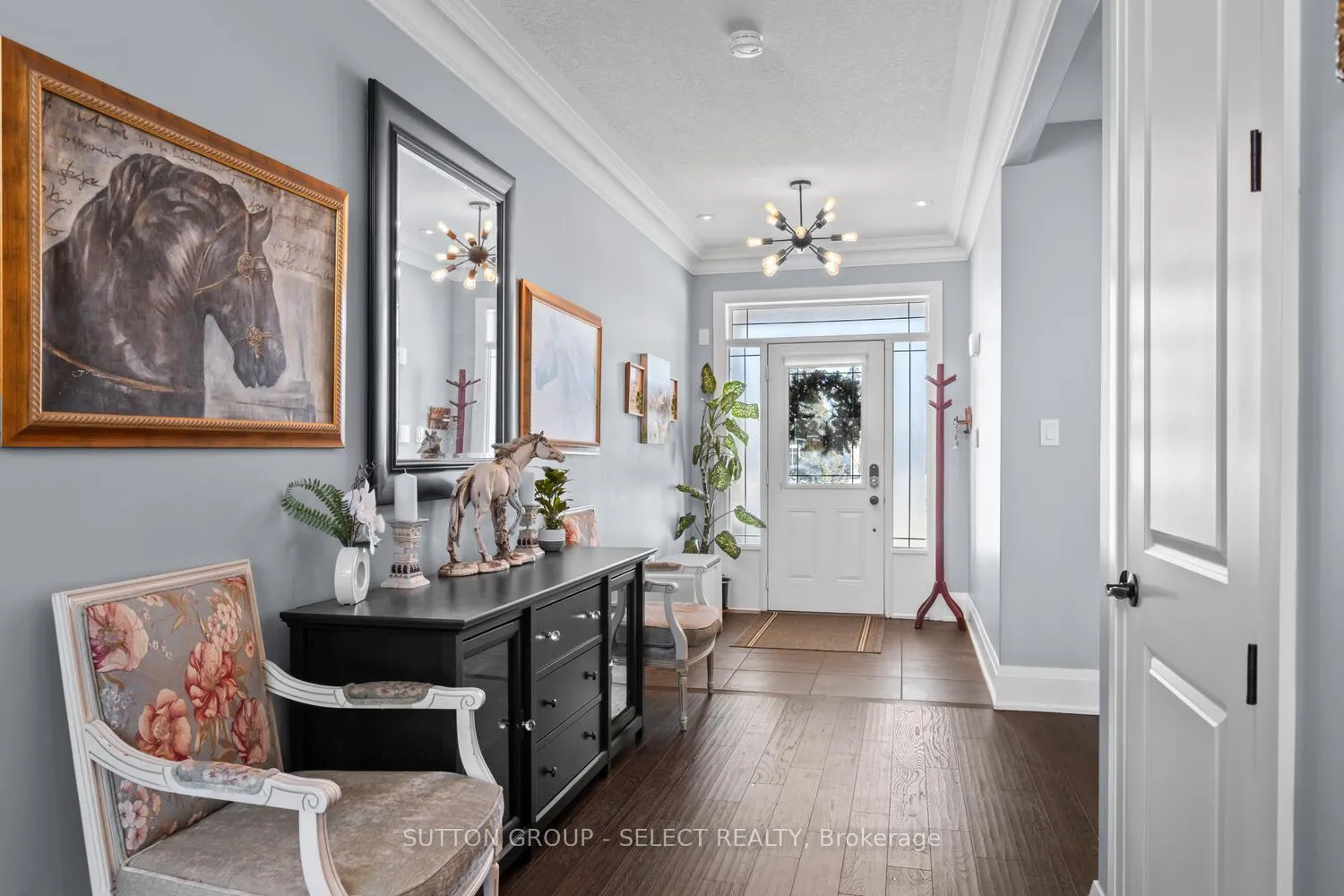 Photo 2 of 276 Sunnybrae Avenue, Innisfil, Stroud — HOMEH