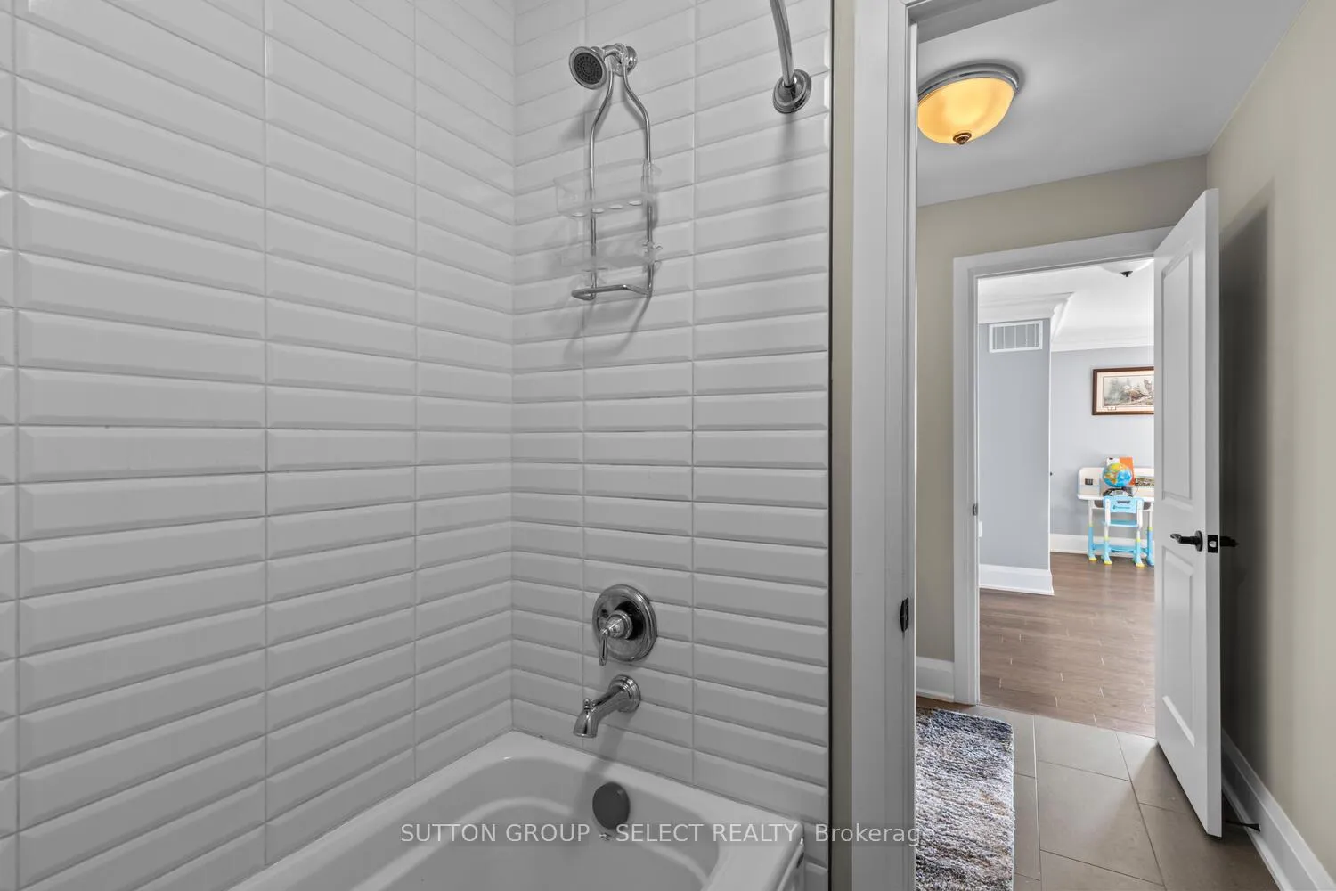 Photo 27 of 276 Sunnybrae Avenue, Innisfil, Stroud — HOMEH