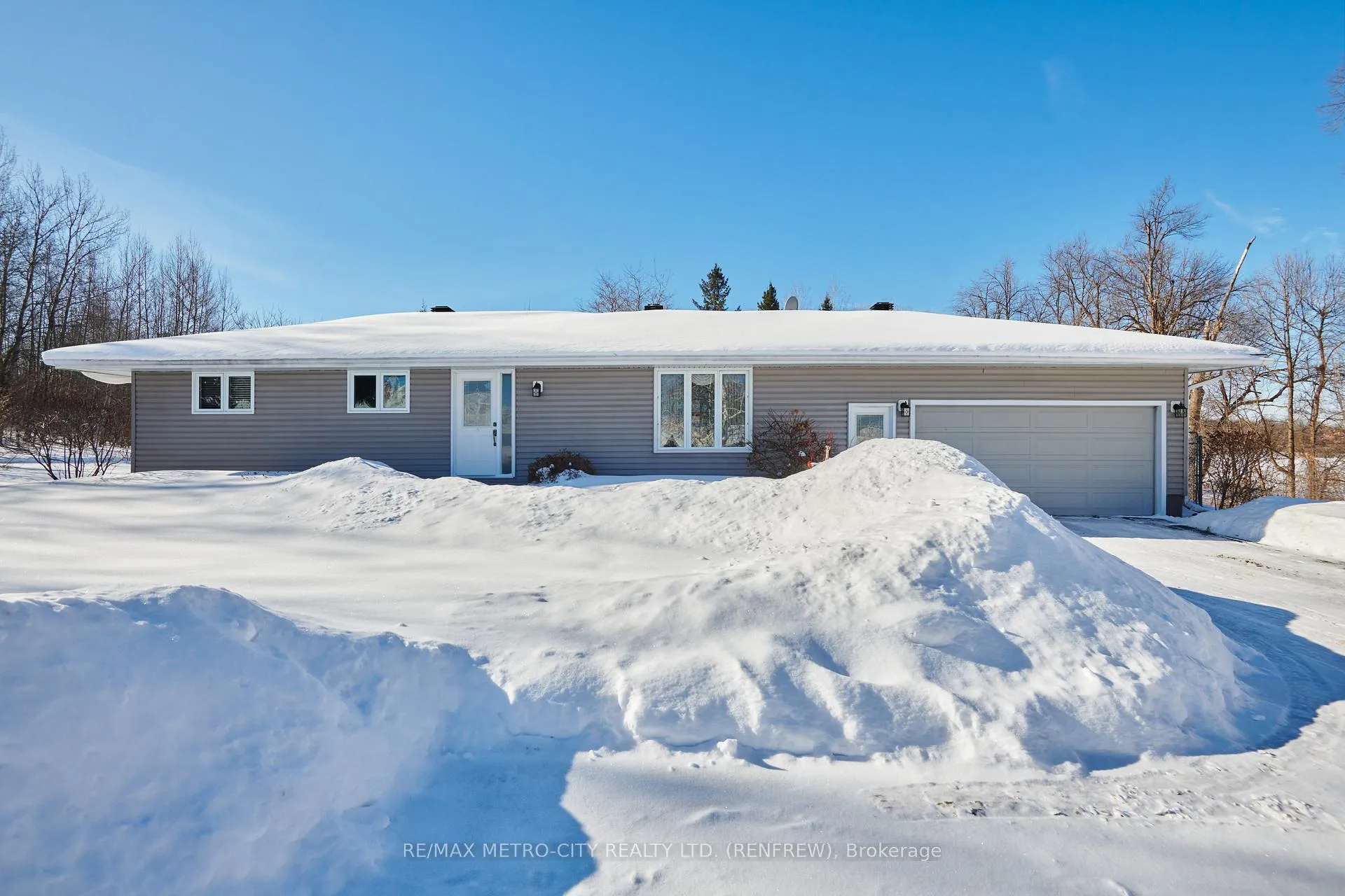 Photo 2 of 1154 Whitton Road, Horton, Horton Twp — HOMEH