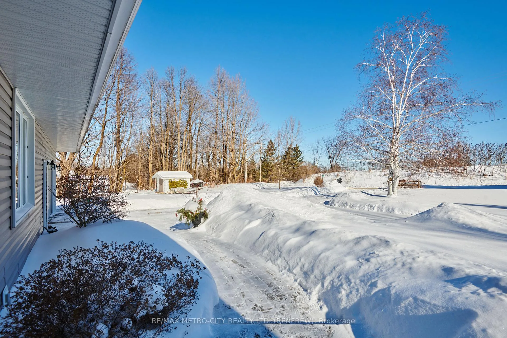 Photo 6 of 1154 Whitton Road, Horton, Horton Twp — HOMEH