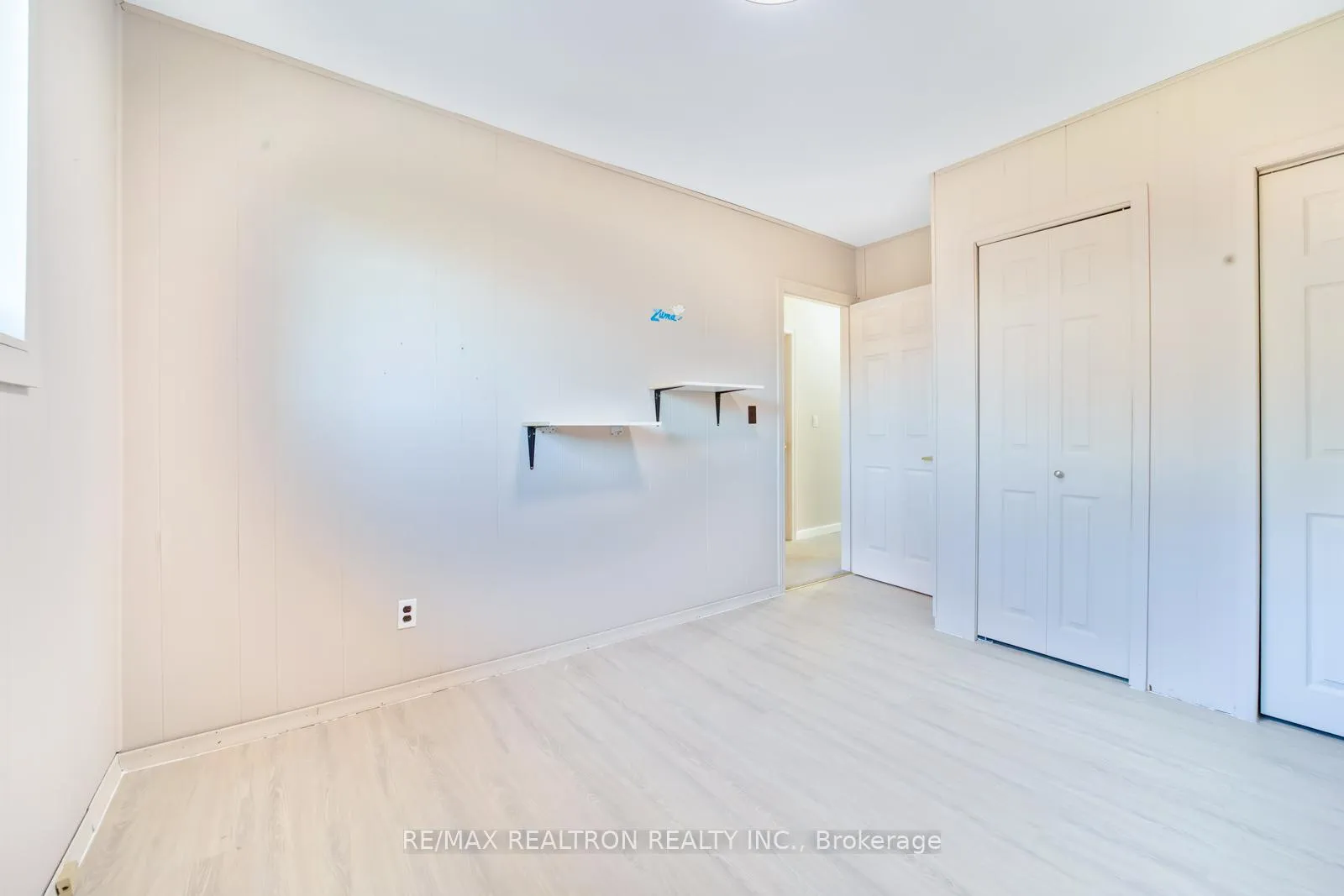 Photo 15 of 85 Thorncliffe Street, Oshawa, Donevan — HOMEH