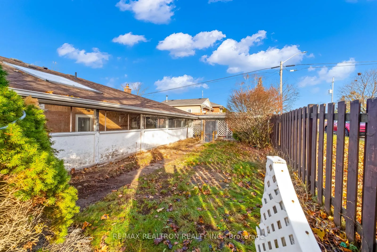 Photo 39 of 85 Thorncliffe Street, Oshawa, Donevan — HOMEH
