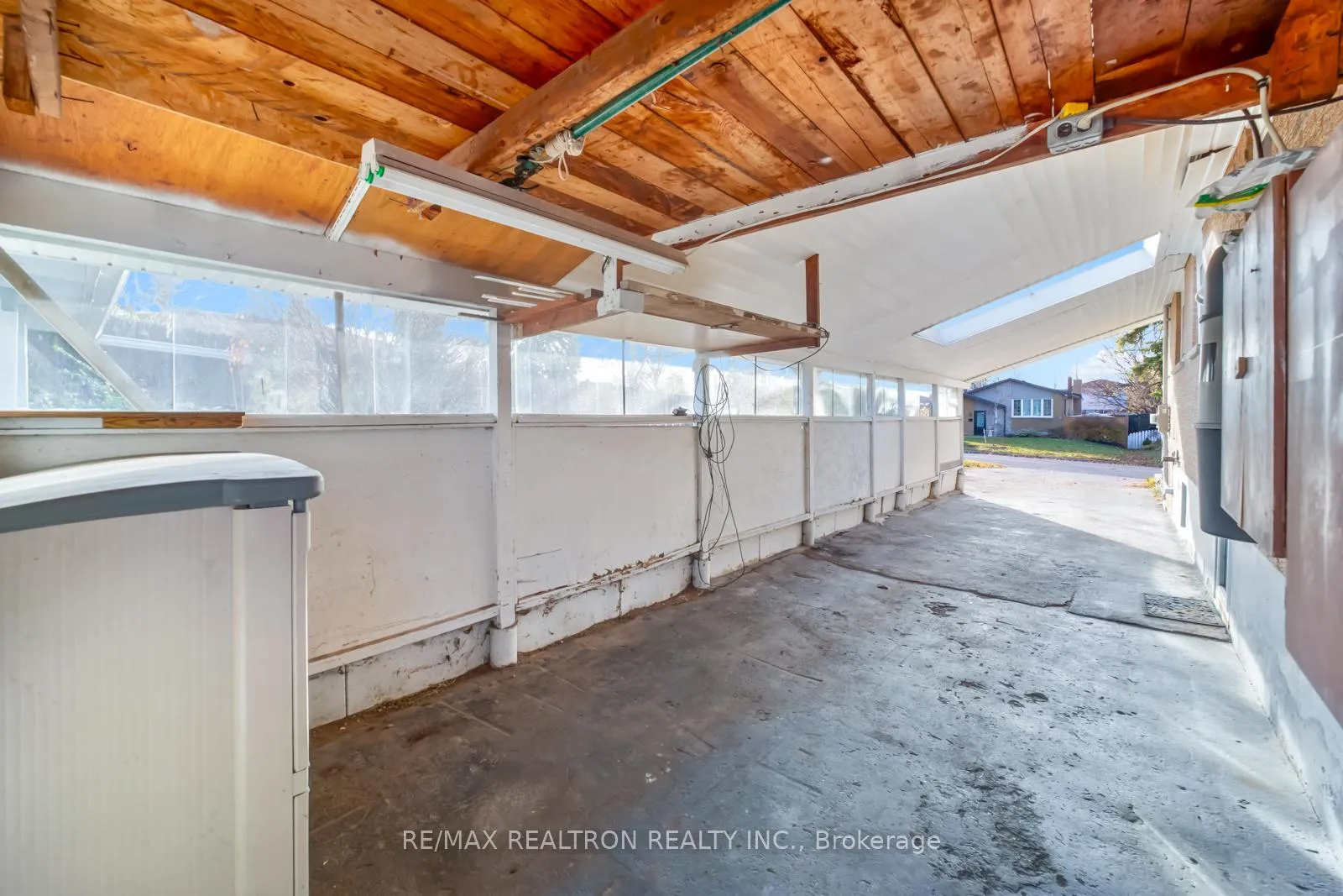 Photo 41 of 85 Thorncliffe Street, Oshawa, Donevan — HOMEH