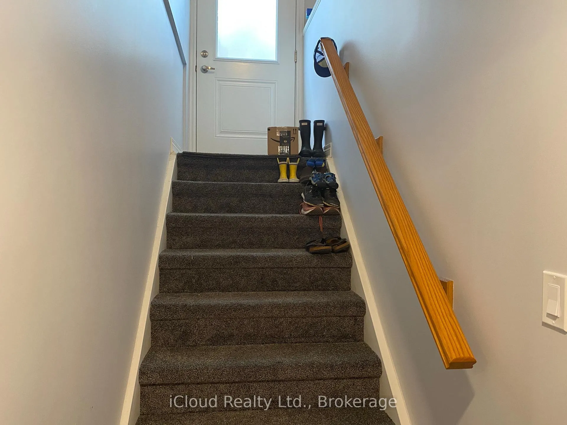 Photo 9 of Unit 2, 10A Lloyd Street, St. Catharines, Western Hill — HOMEH