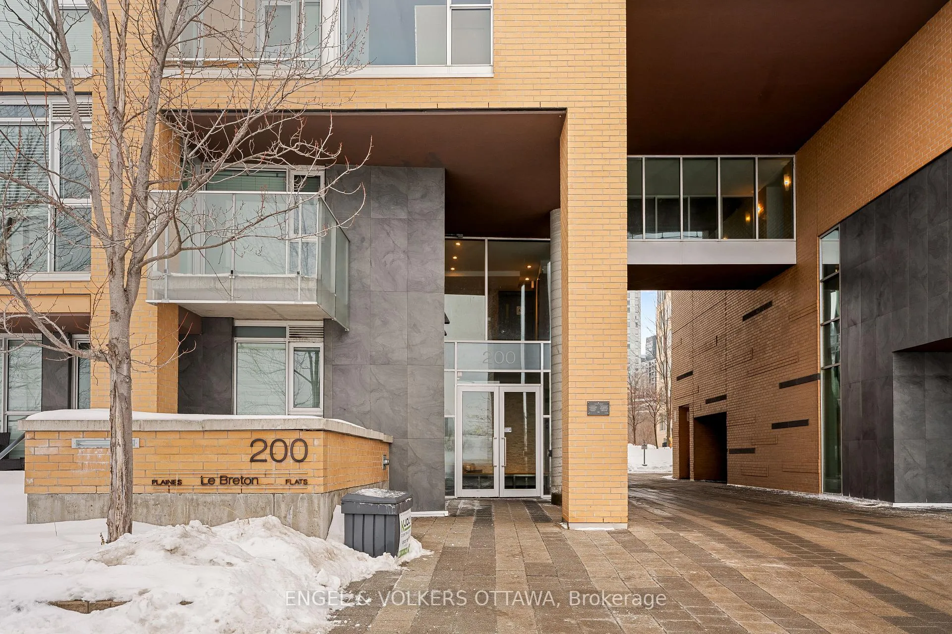 Photo 2 of Unit 405, 200 Lett Street, Ottawa, West Centre Town — HOMEH