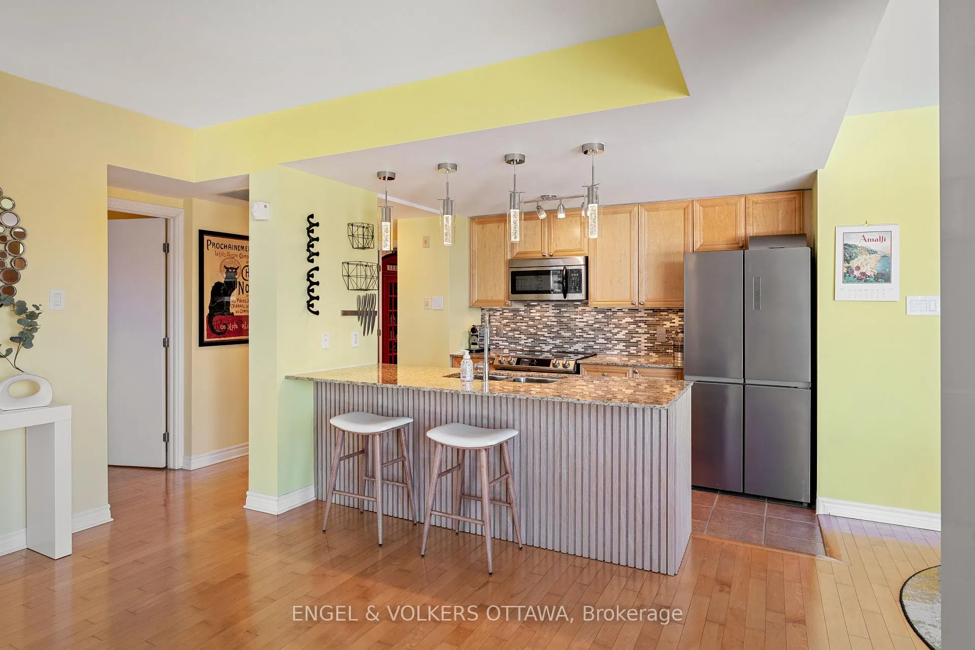 Photo 9 of Unit 405, 200 Lett Street, Ottawa, West Centre Town — HOMEH