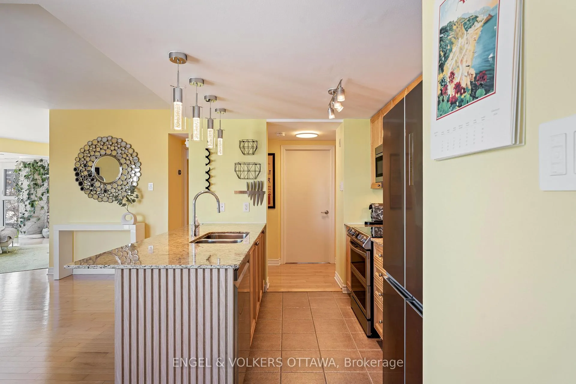 Photo 11 of Unit 405, 200 Lett Street, Ottawa, West Centre Town — HOMEH