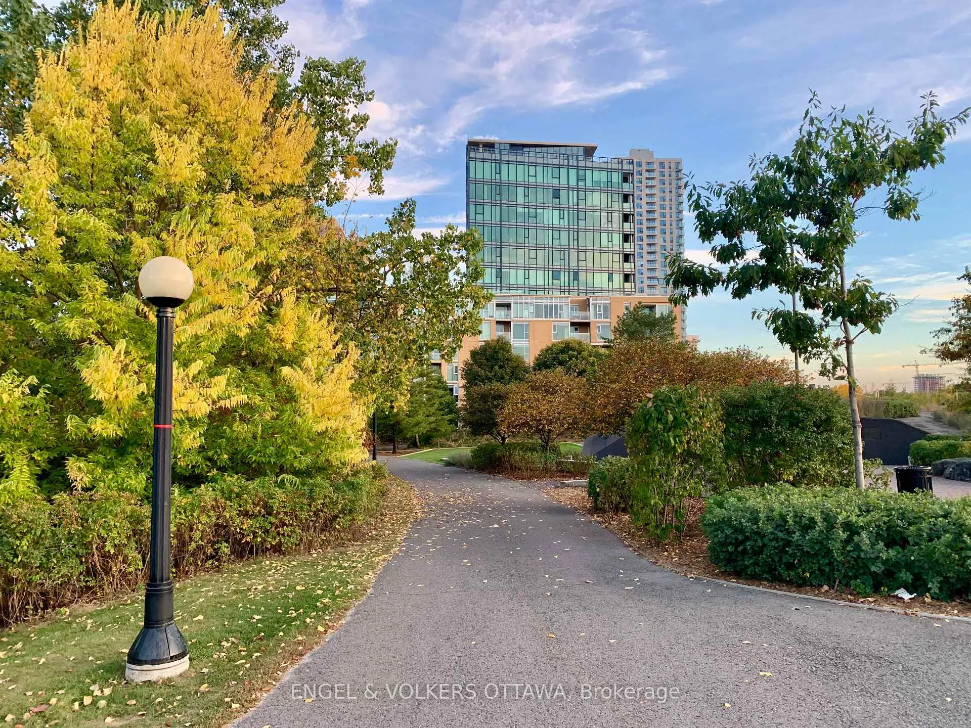 Photo 37 of Unit 405, 200 Lett Street, Ottawa, West Centre Town — HOMEH