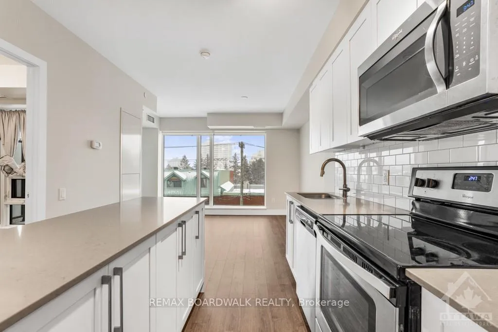 Photo 8 of Unit 409, 411 Mackay Street, Ottawa, Lindenlea — HOMEH