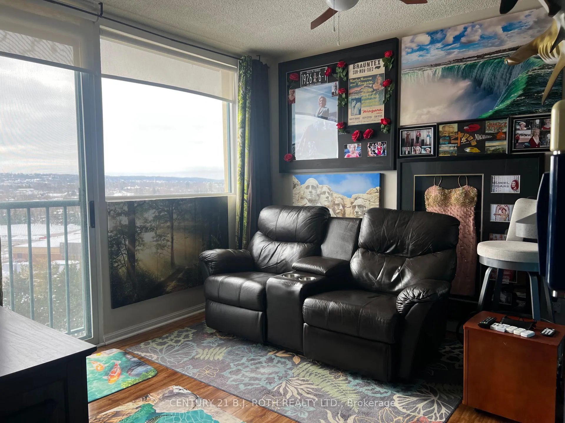 Photo 12 of Unit 1101, 75 Ellen Street, Barrie, City Centre — HOMEH